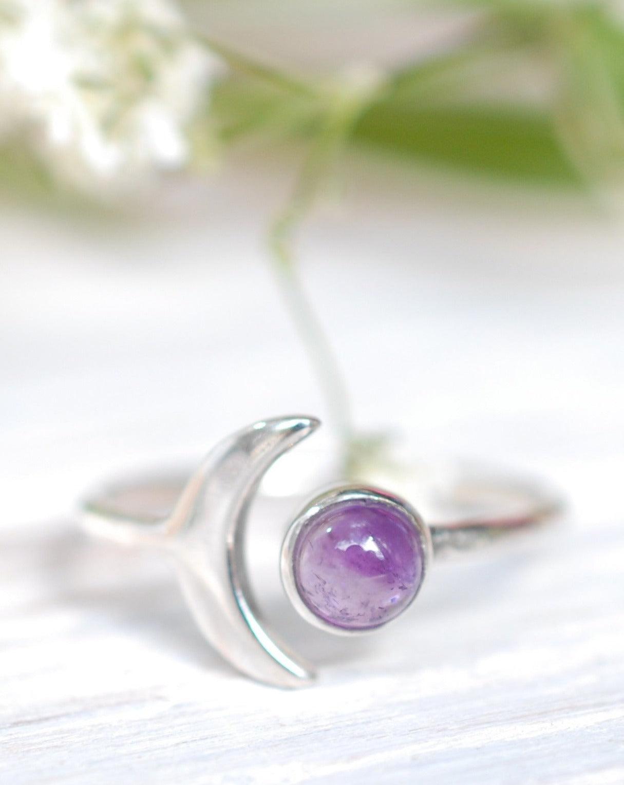 Amethyst half moon Ring ~ Sterling Silver 925 ~ MR128 - Maresia Jewelry