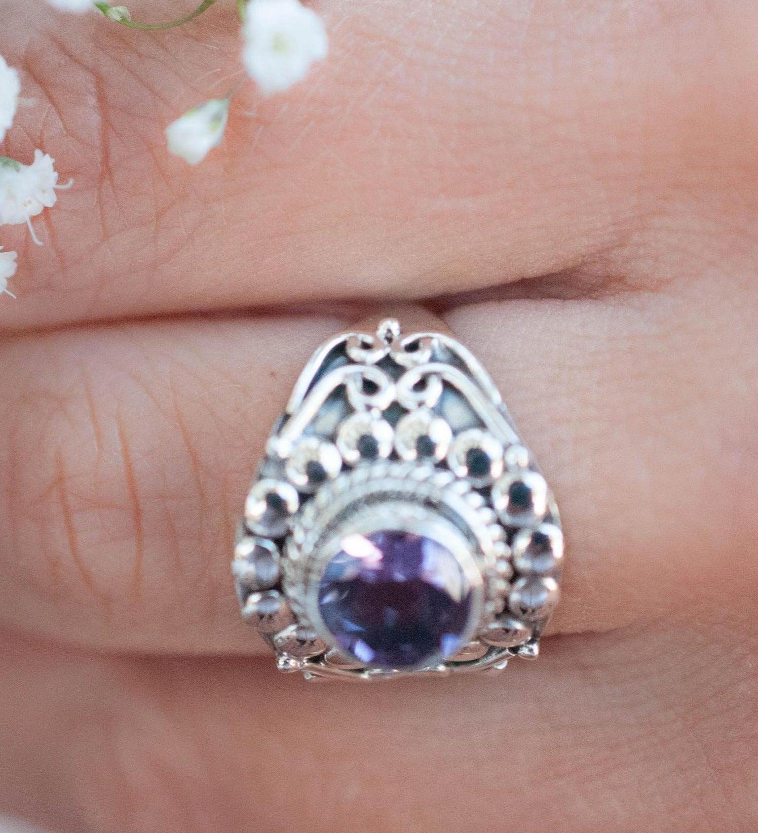 Amethyst Ring ~ Sterling Silver 925 ~MR099A - Maresia Jewelry