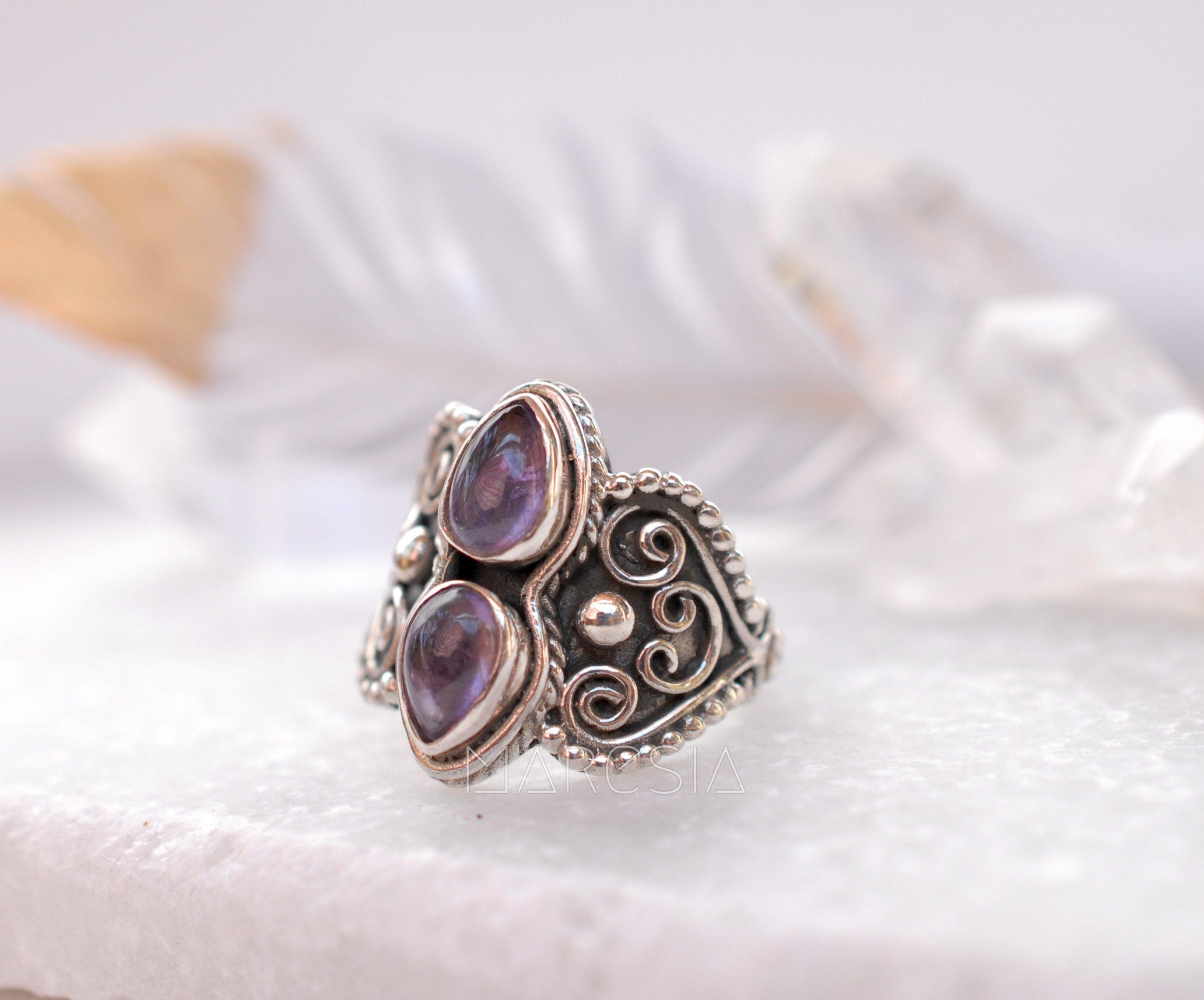 Amethyst Ring ~ Sterling Silver 925 ~ MR106A - Maresia Jewelry