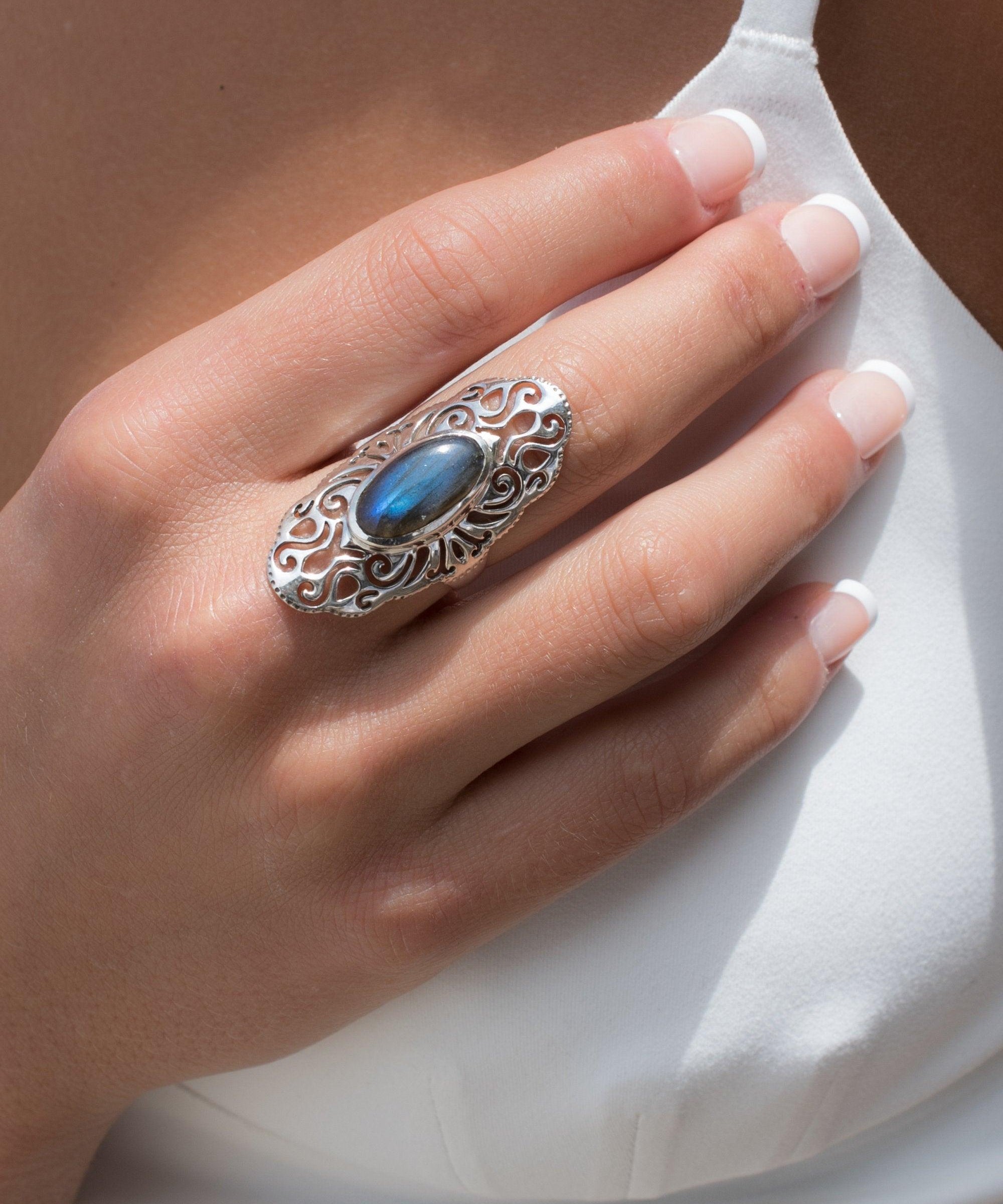 Beatriz Rainbow Labradorite Ring ~ Sterling Silver 925~ MR098 - Maresia Jewelry