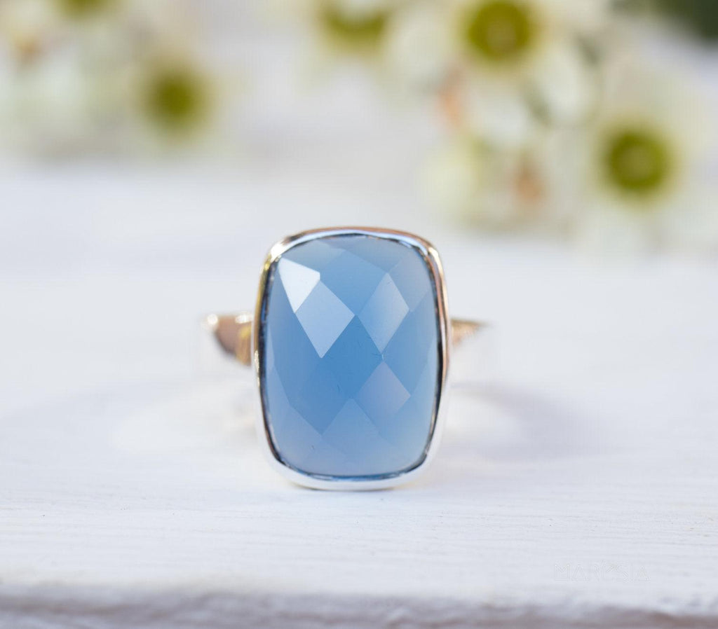 Beautiful blue chalcedony shops and sterling silver ring in a size 6