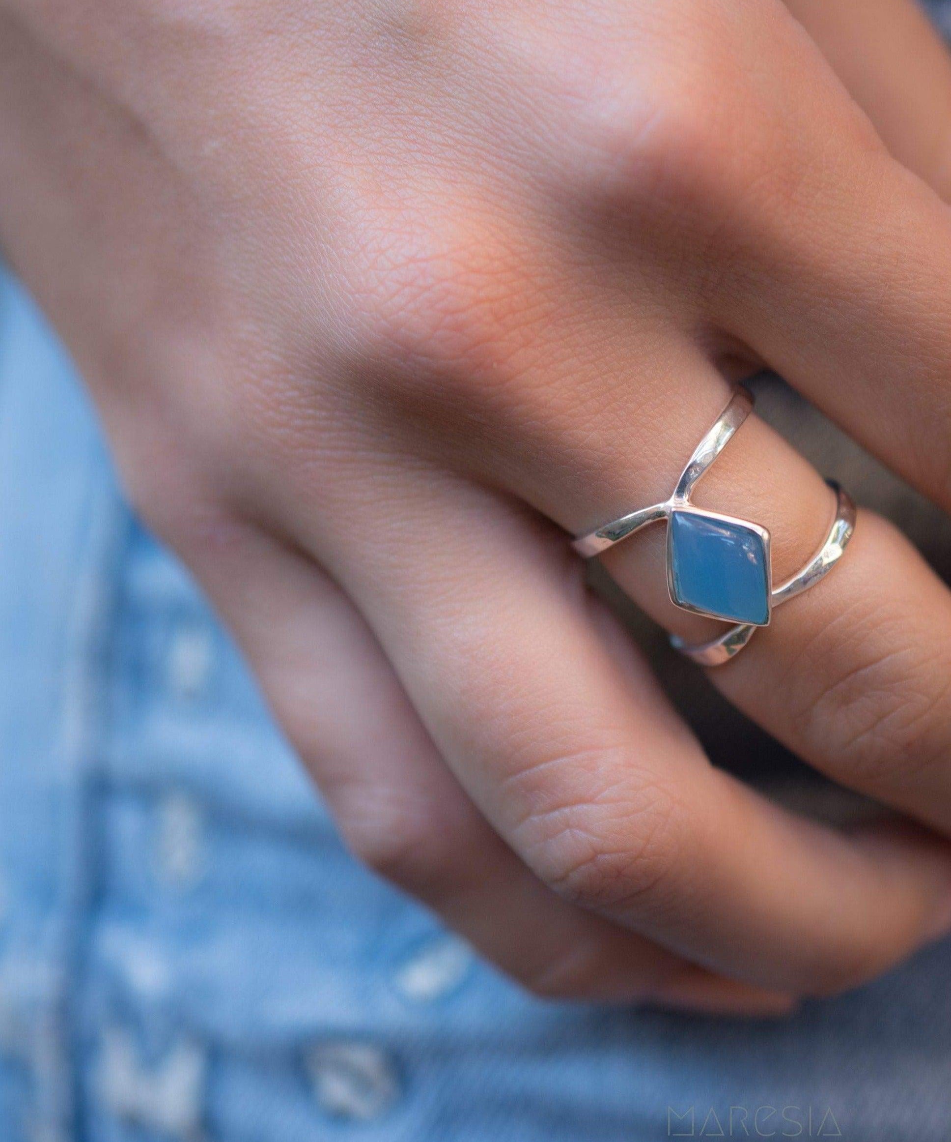 Blue Chalcedony ~ Sterling Silver 925 ~ MR216 - Maresia Jewelry