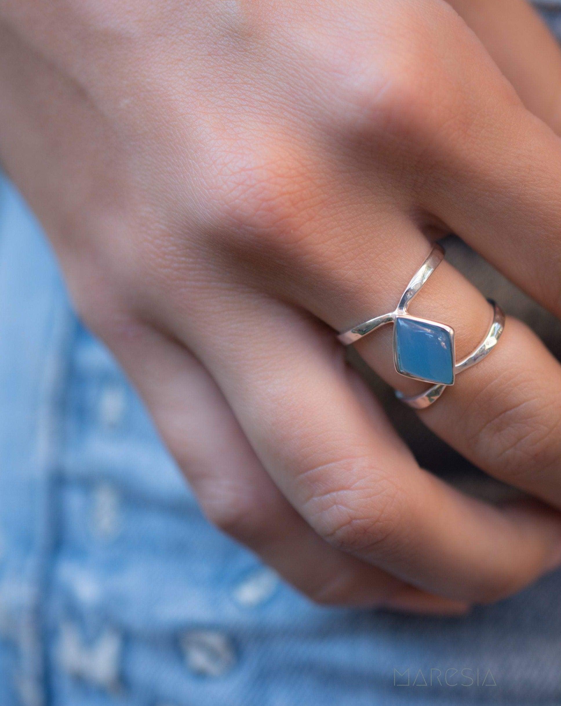 Blue Chalcedony ~ Sterling Silver 925 ~ MR216 - Maresia Jewelry