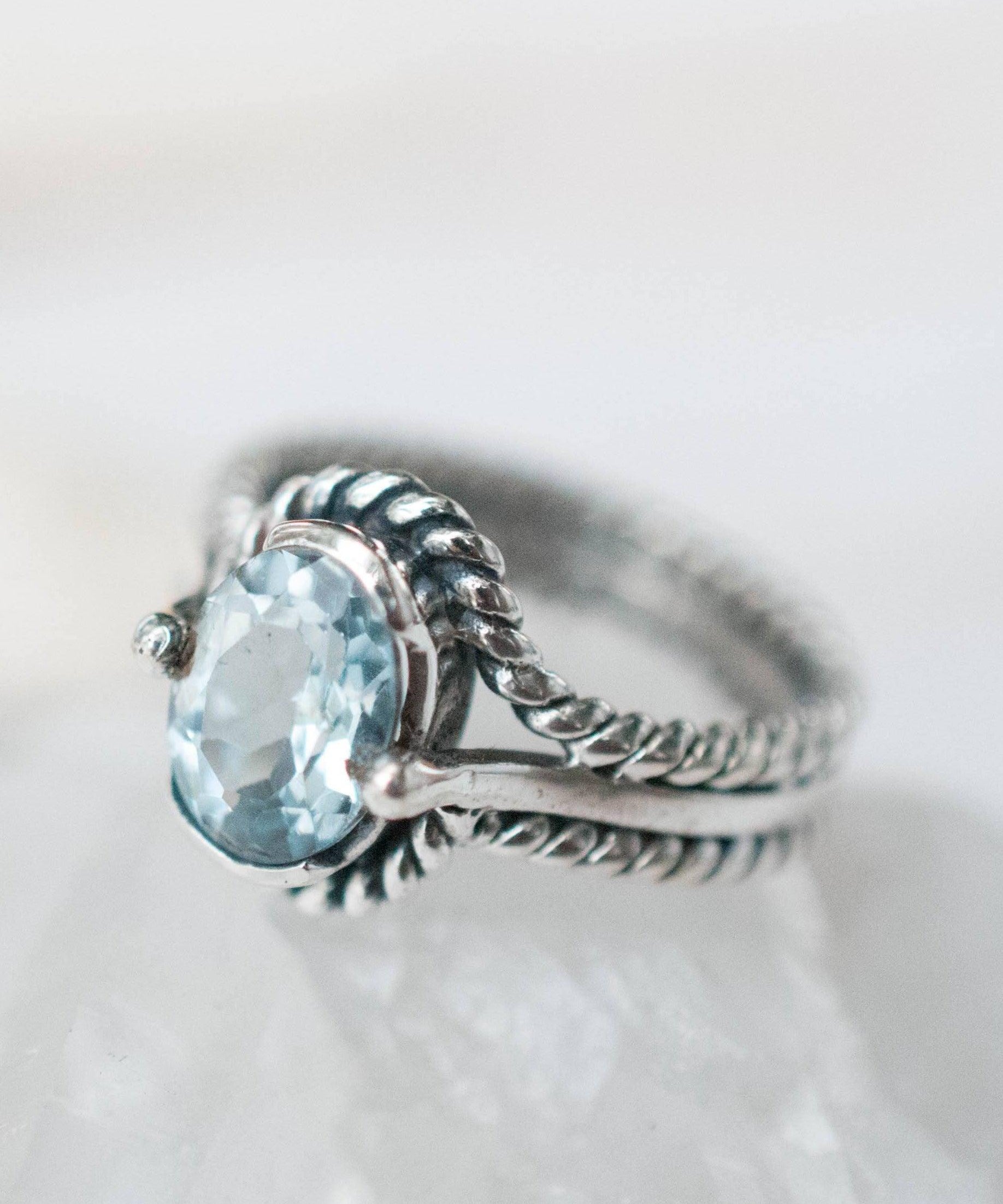 Blue Topaz Ring ~ Sterling Silver 925 ~MR094 - Maresia Jewelry