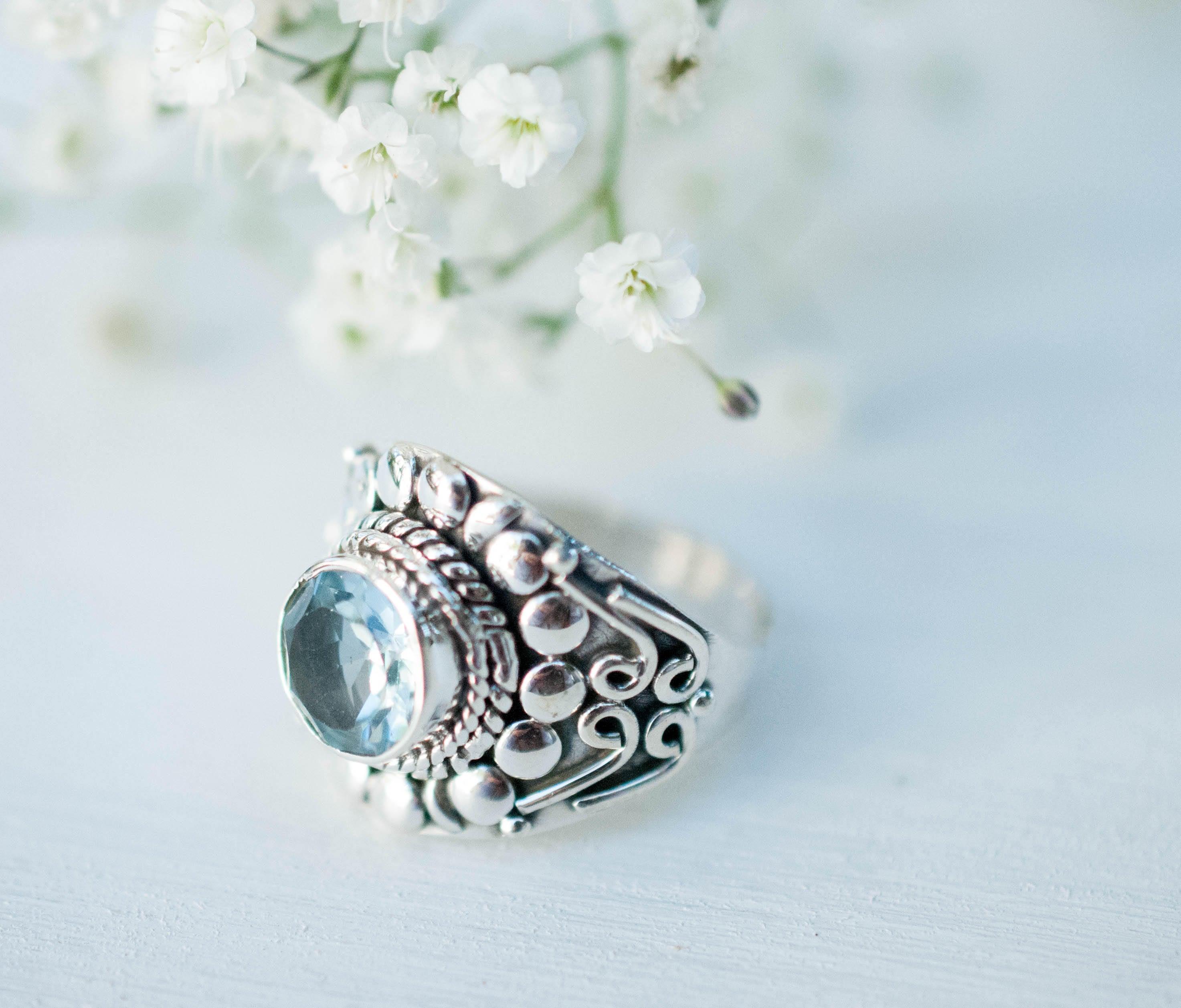 Blue Topaz Ring ~ Sterling Silver 925 ~MR096A - Maresia Jewelry