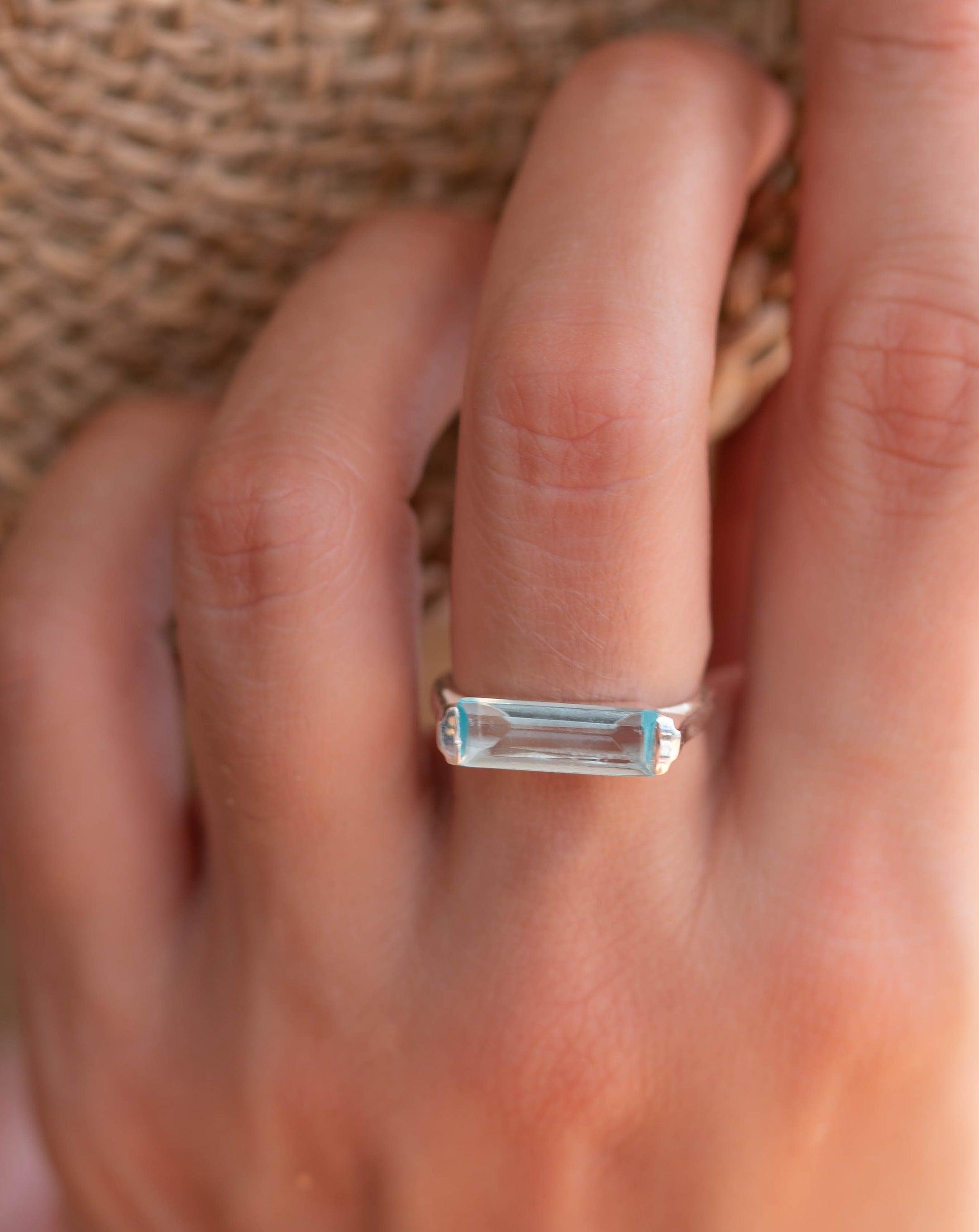Blue Topaz Hydro Ring ~ Sterling Silver 925 ~ Rectangular Stone ~ Jewelry ~ Handmade ~ Boho ~ MR229