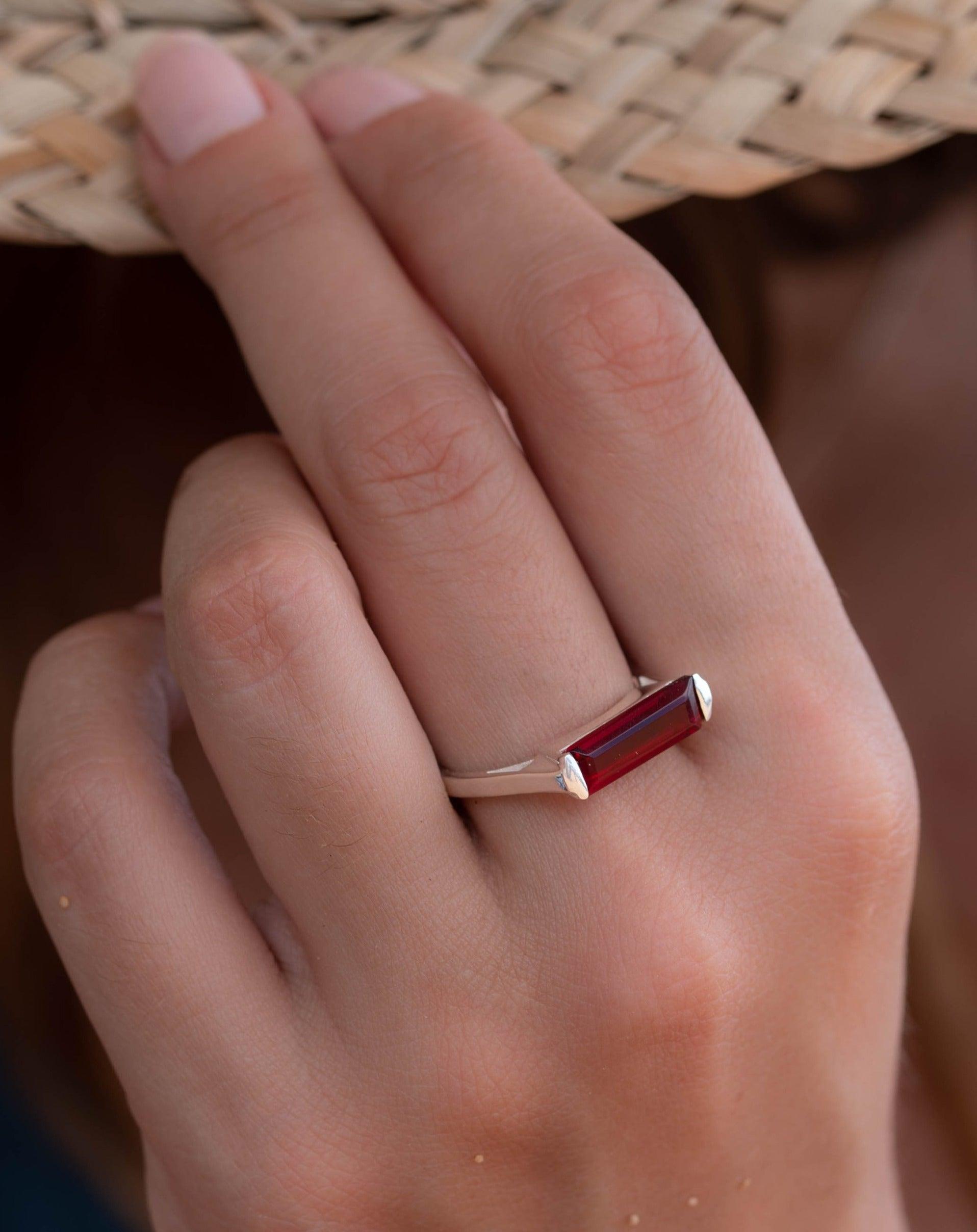 Garnet Hydro Ring ~ Sterling Silver 925 ~ Rectangular Stone ~ Jewelry ~ Handmade ~ Boho ~ Stackable ~ MR232