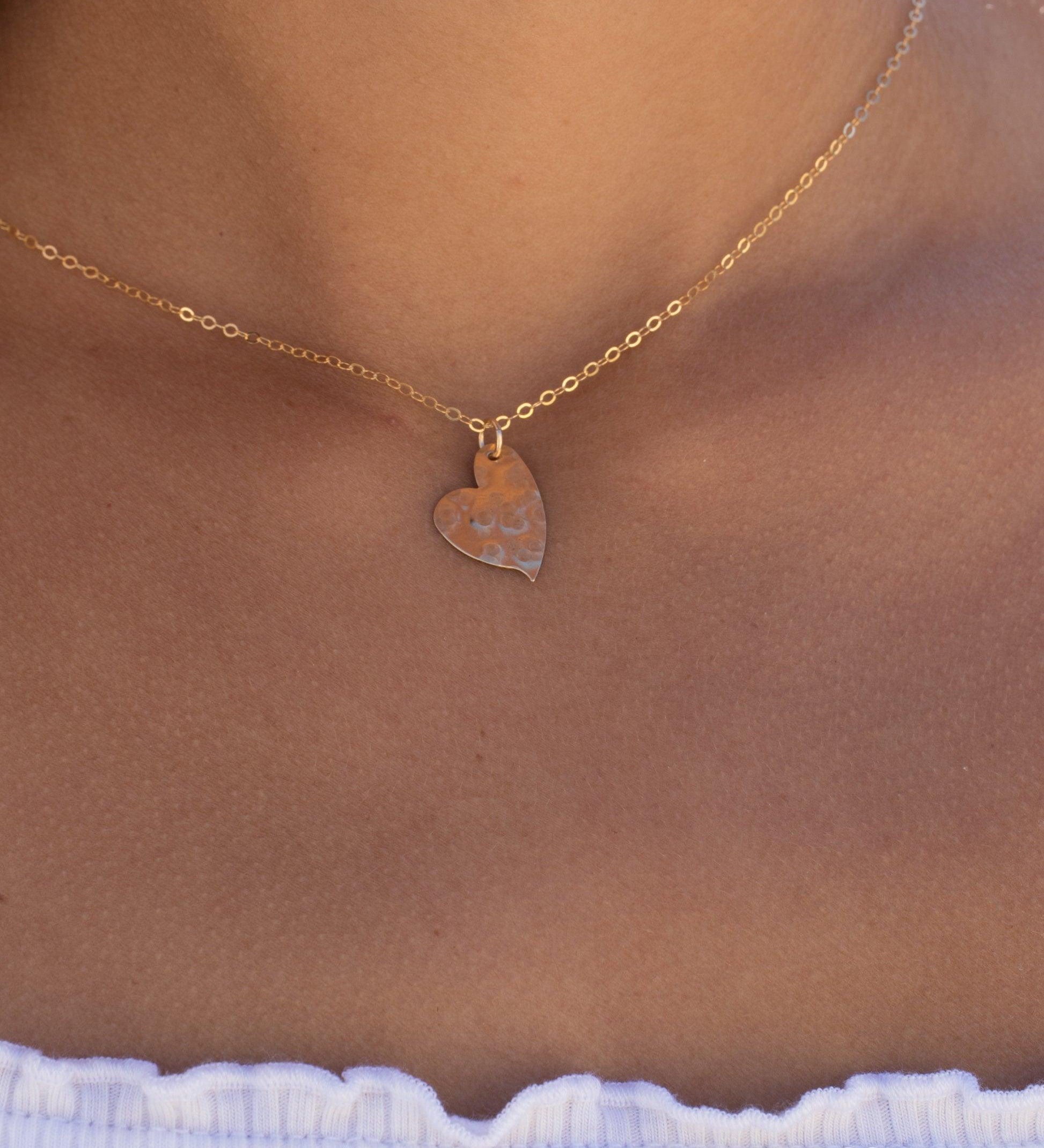Dainty Heart Necklace ~Gold Filled - Maresia Jewelry