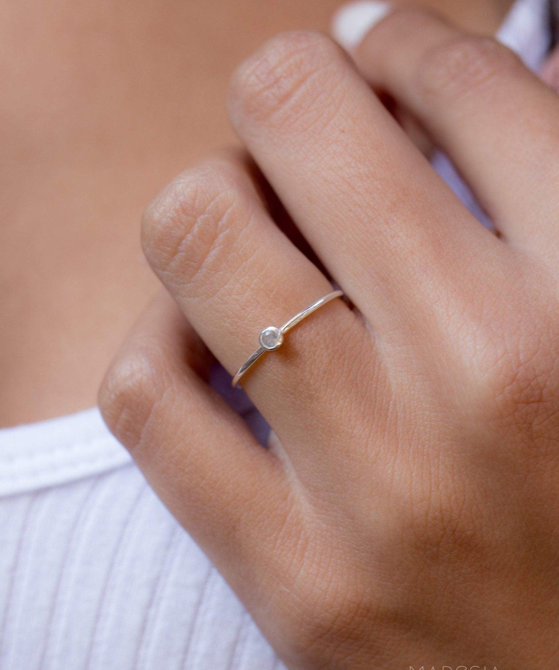 Dainty Rainbow Labradorite Ring ~ Sterling Silver ~ MR034 - Maresia Jewelry