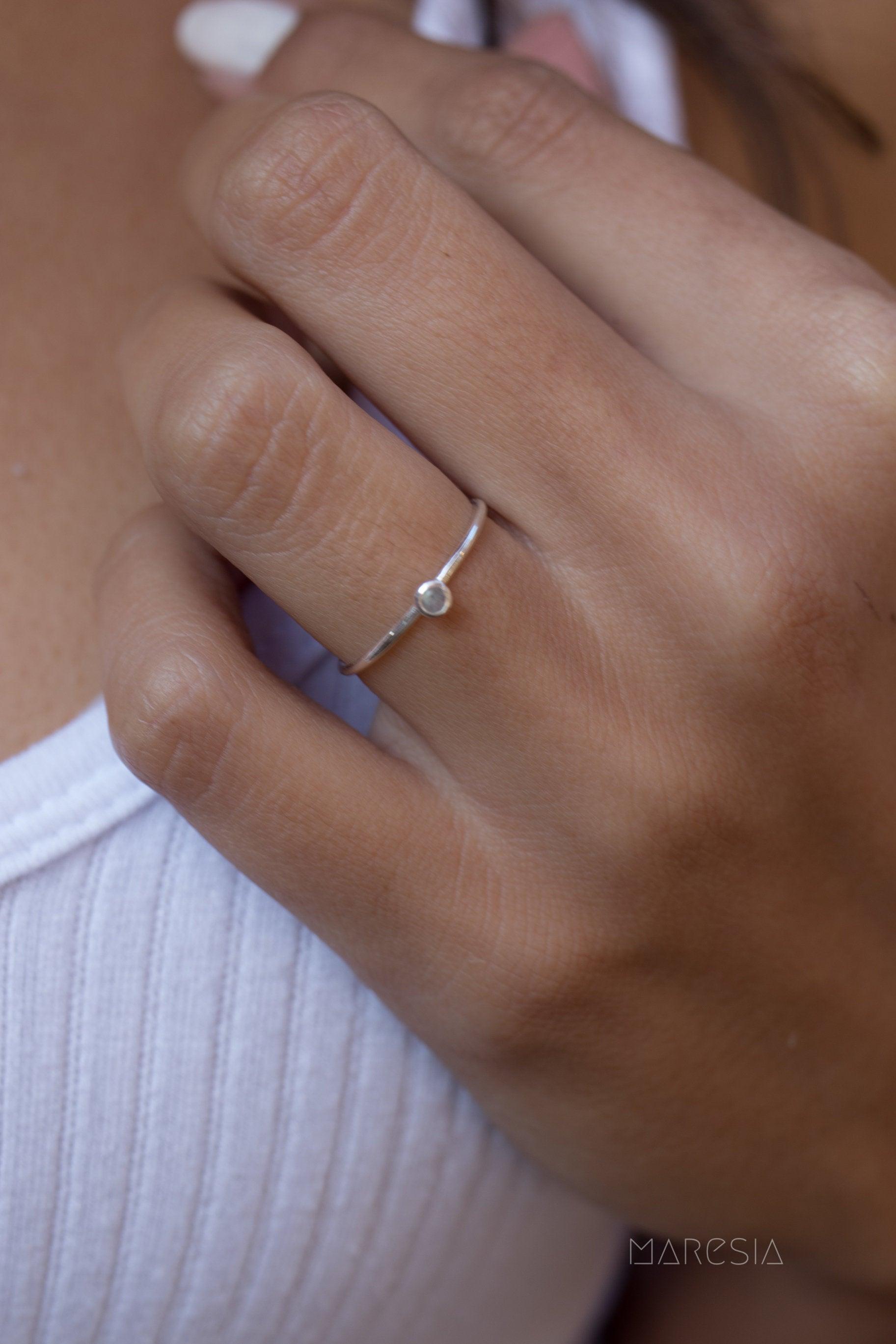 Dainty Rainbow Labradorite Ring ~ Sterling Silver ~ MR034 - Maresia Jewelry