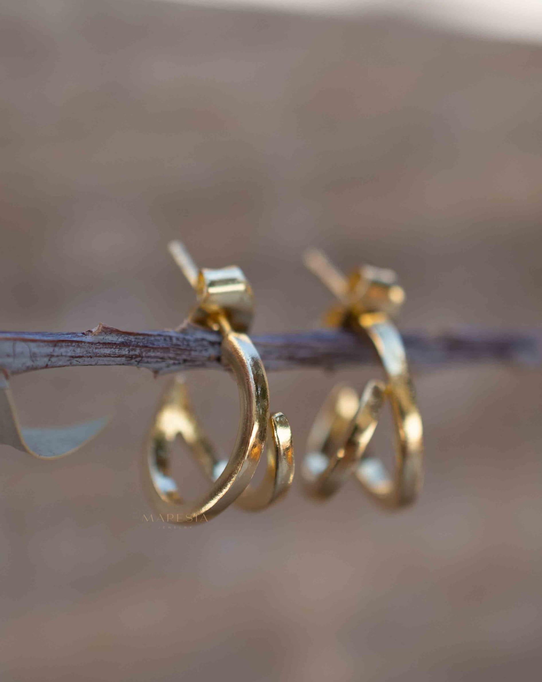 Delicate small hoop Earrings ~ Stud ~ Jewelry ~ 18k Gold Plated ~ Minimalist Everyday ~ Gift for Her ~ Boho ~ Hippie ~ ME215