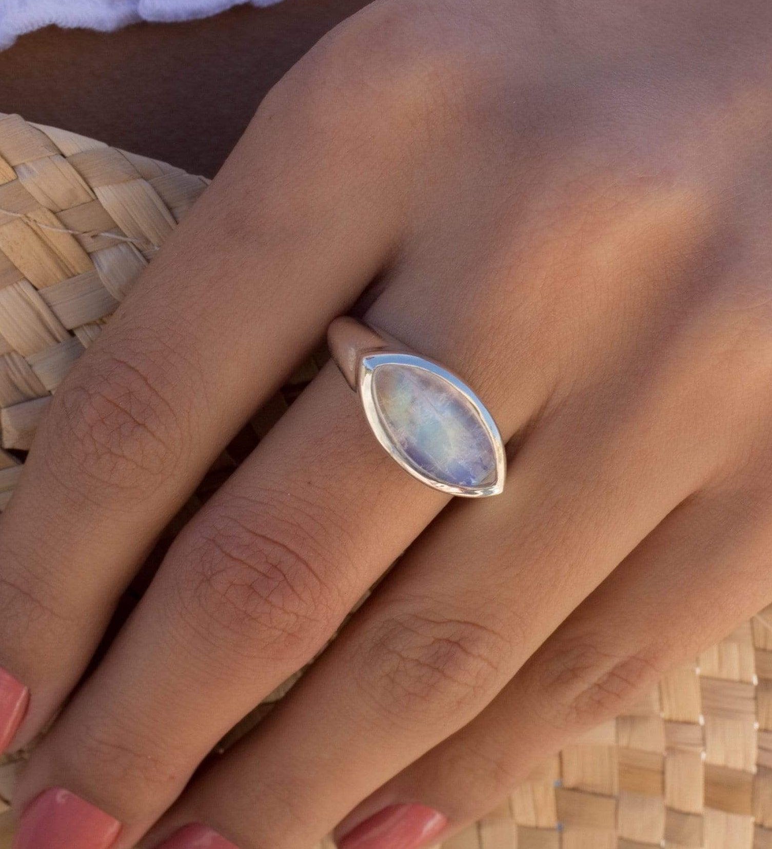 Moonstone Ring ~ Sterling Silver 925 ~ Handmade ~ Gemstone ~ Statement ~ Everyday ~ Hippie ~Bohemian~June Birthstone~ MR266