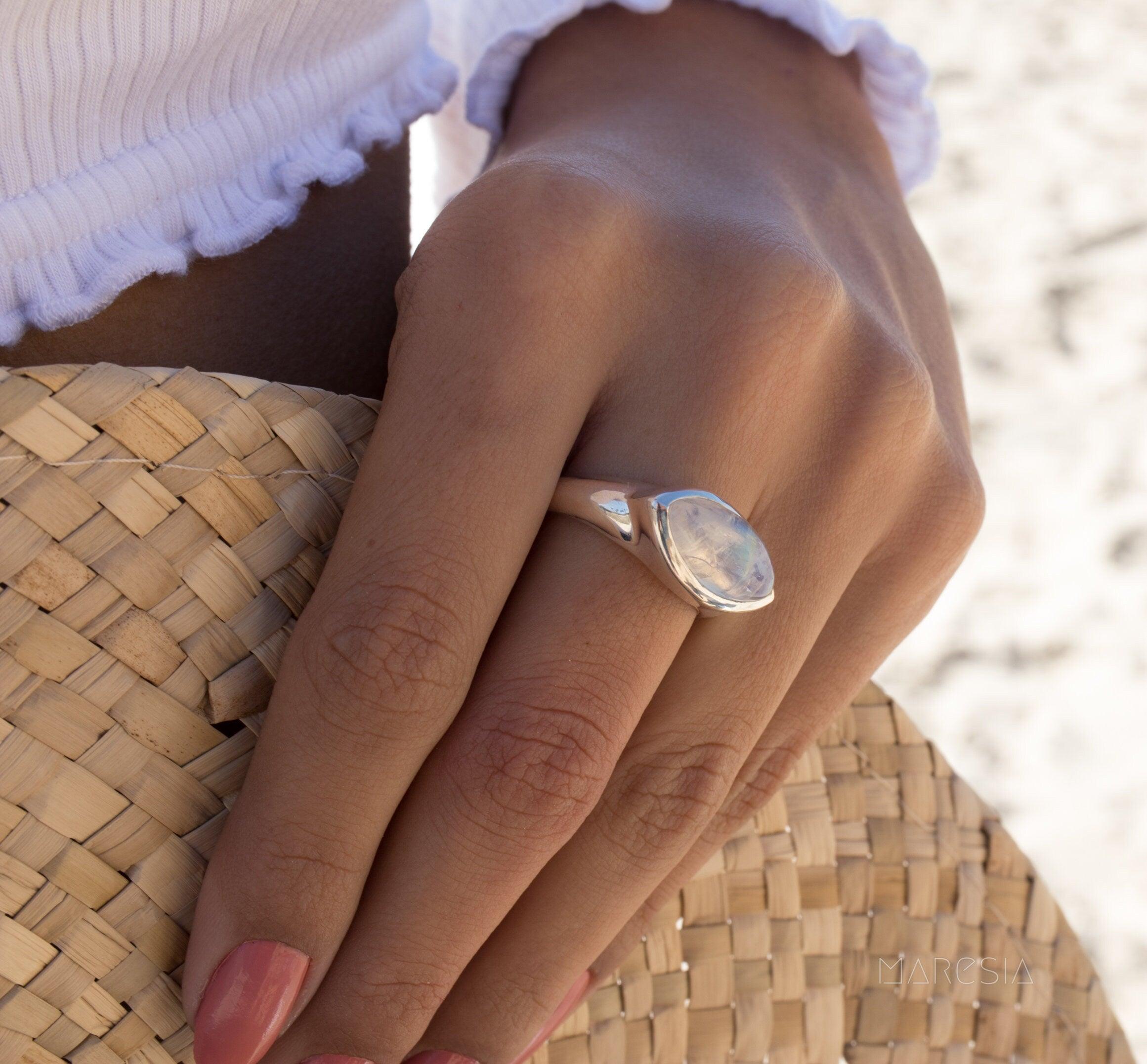 Moonstone Ring ~ Sterling Silver 925 ~ Handmade ~ Gemstone ~ Statement ~ Everyday ~ Hippie ~Bohemian~June Birthstone~ MR266