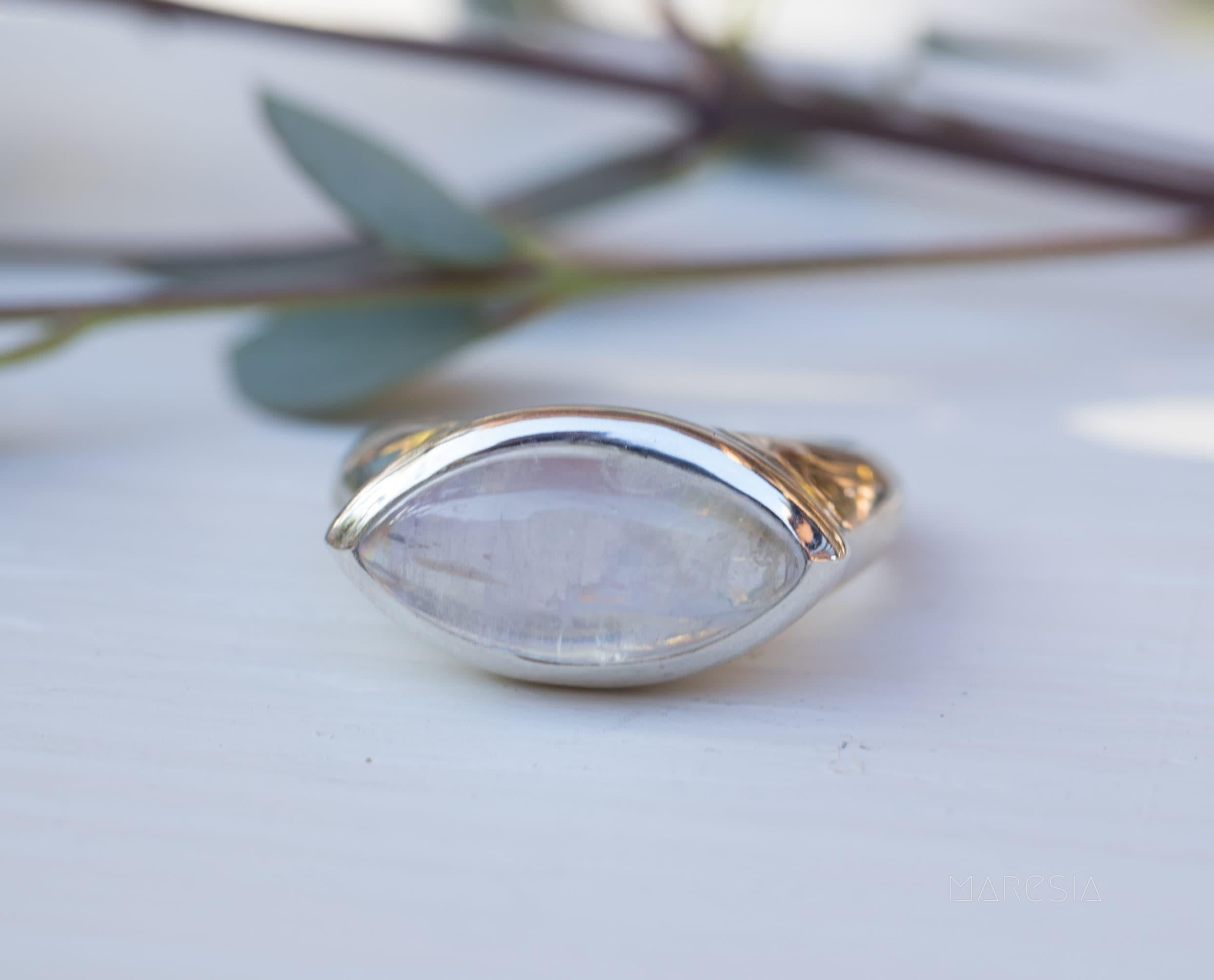 Moonstone Ring ~ Sterling Silver 925 ~ Handmade ~ Gemstone ~ Statement ~ Everyday ~ Hippie ~Bohemian~June Birthstone~ MR266