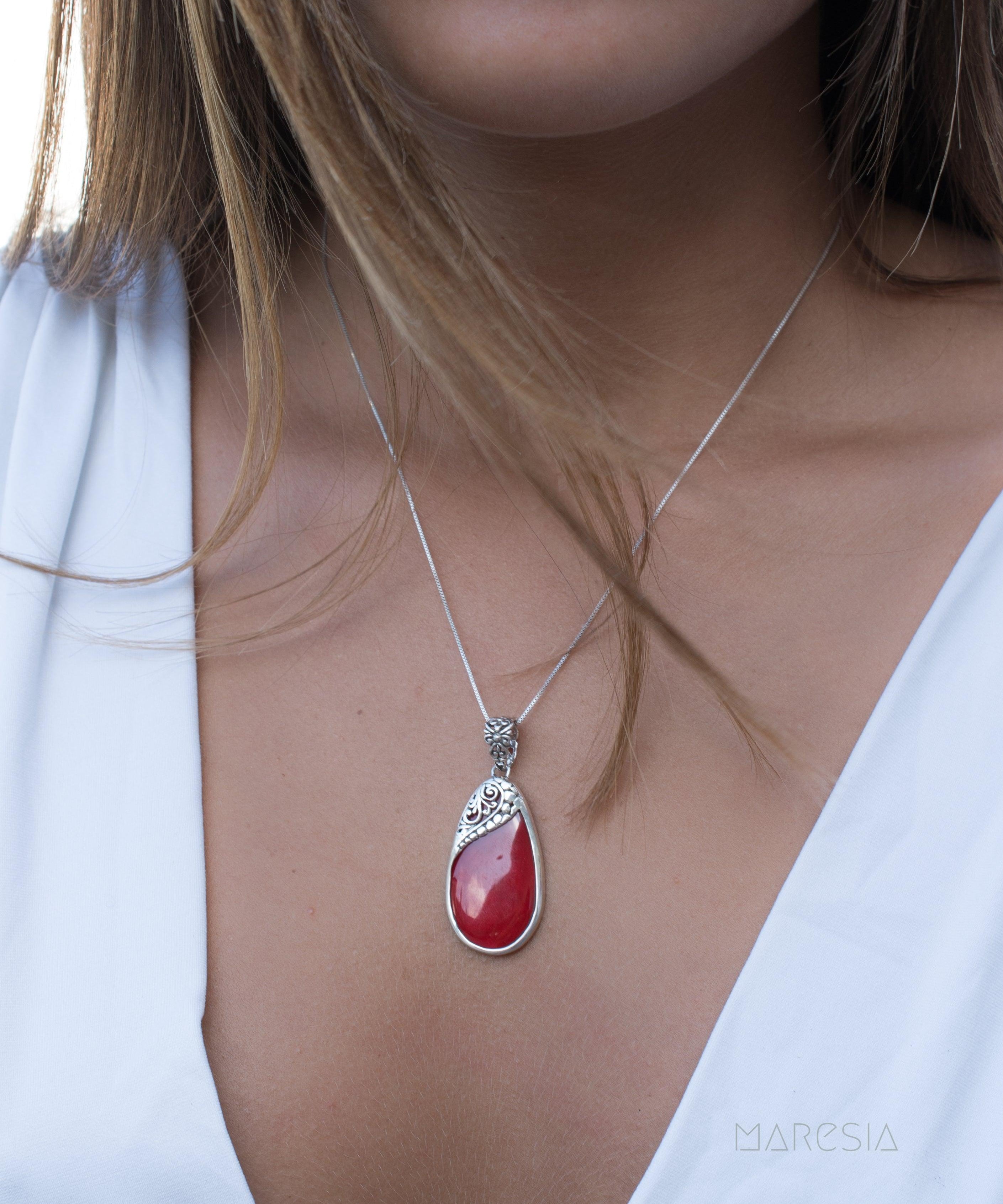 Feliz Pendant ~ Abalone, Mother of Pearl or Coral ~ Sterling Silver 925 ~SMP001 - Maresia Jewelry