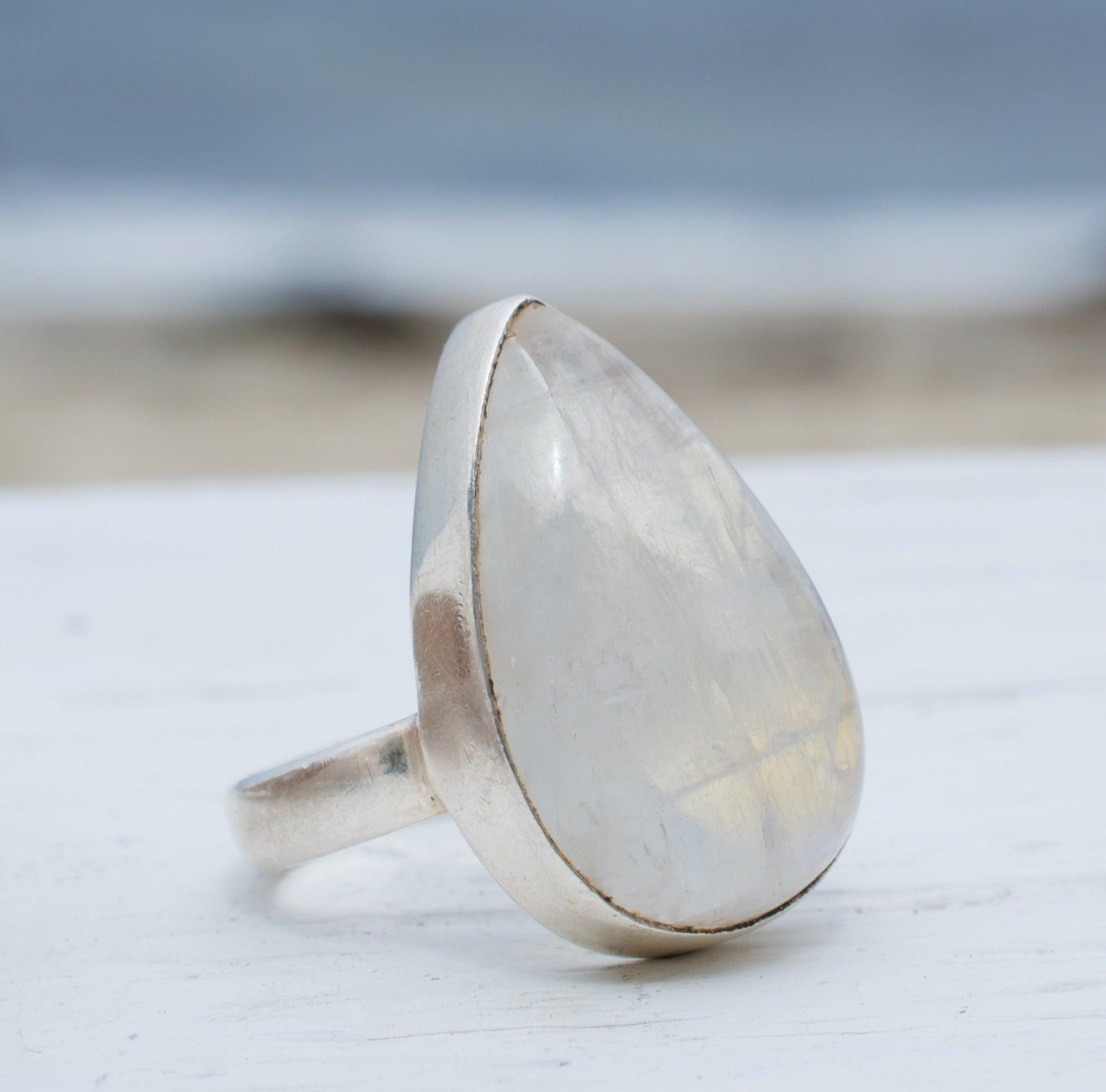 Floripa Moonstone Ring ~ Sterling Silver 925 ~ MR192 - Maresia Jewelry