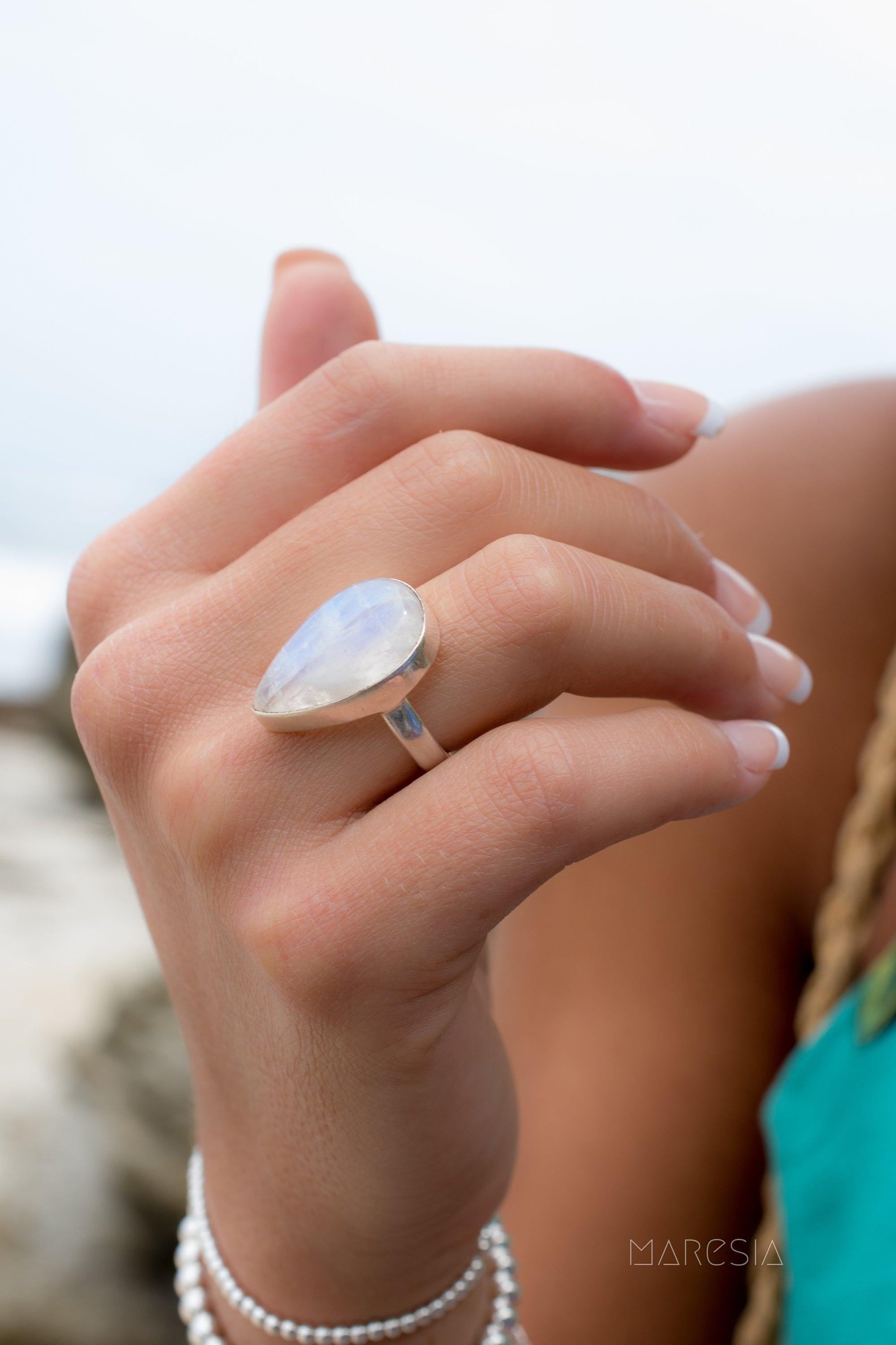 Floripa Moonstone Ring ~ Sterling Silver 925 ~ MR192 - Maresia Jewelry