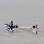 Flower Stud Earrings ~ Sterling Silver 925 ~ SME080 - Maresia Jewelry