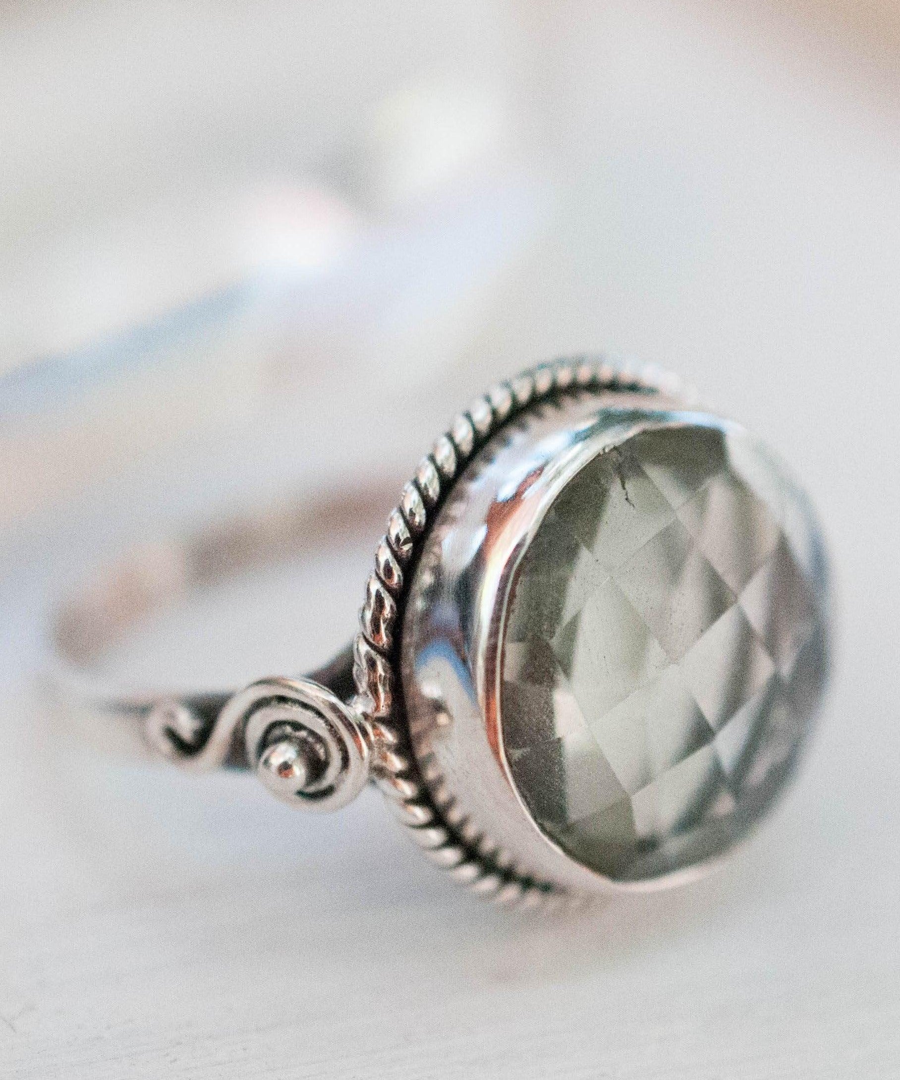 Green Amethyst Ring ~ Sterling Silver 925 ~MR124 - Maresia Jewelry