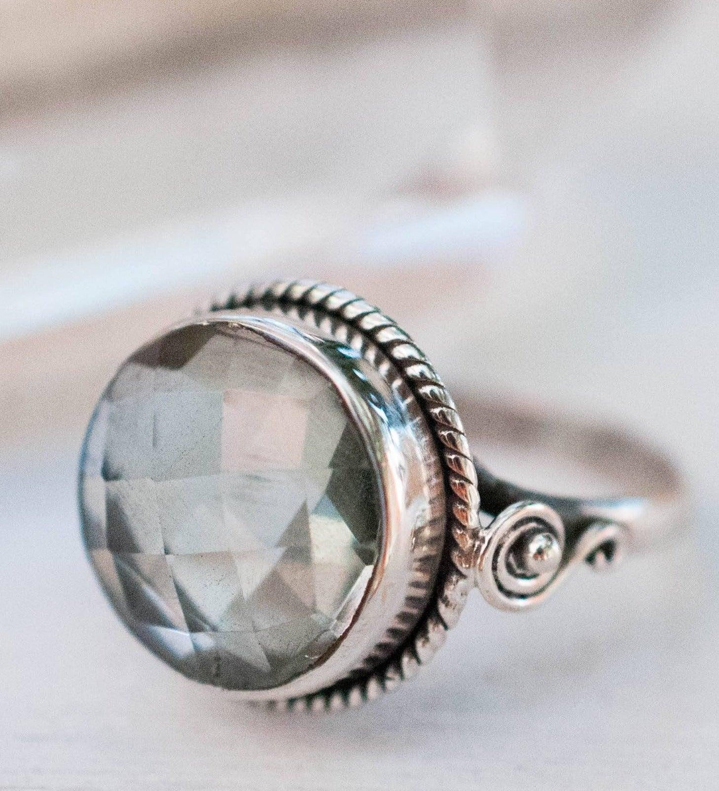Green Amethyst Ring ~ Sterling Silver 925 ~MR124 - Maresia Jewelry