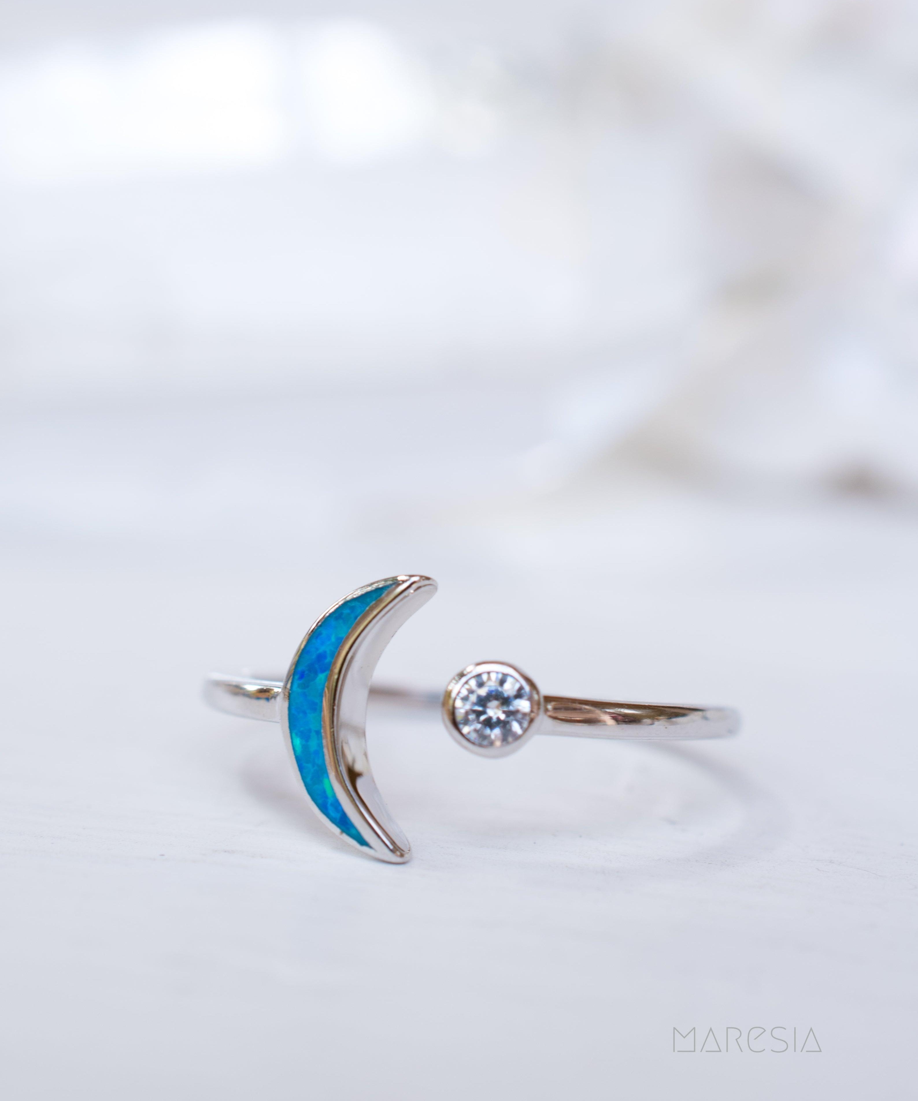Half Moon & Star Blue Opal Ring ~Sterling Silver 925~ SMR048 - Maresia Jewelry