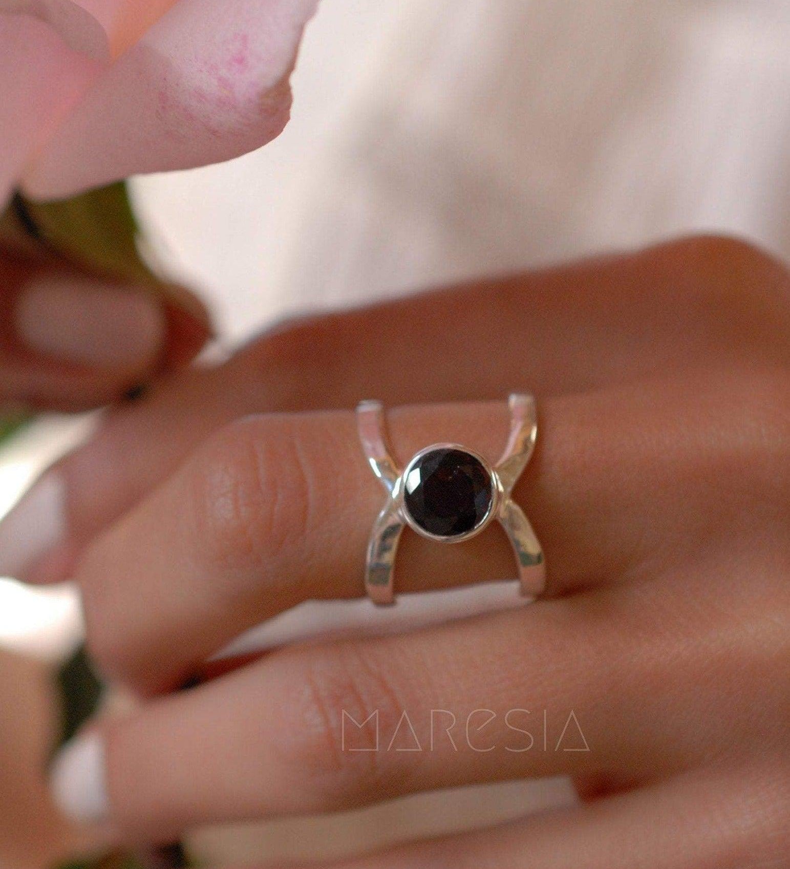 Garnet Double Band Ring ~ Sterling Silver 925 ~ MR006 - Maresia Jewelry
