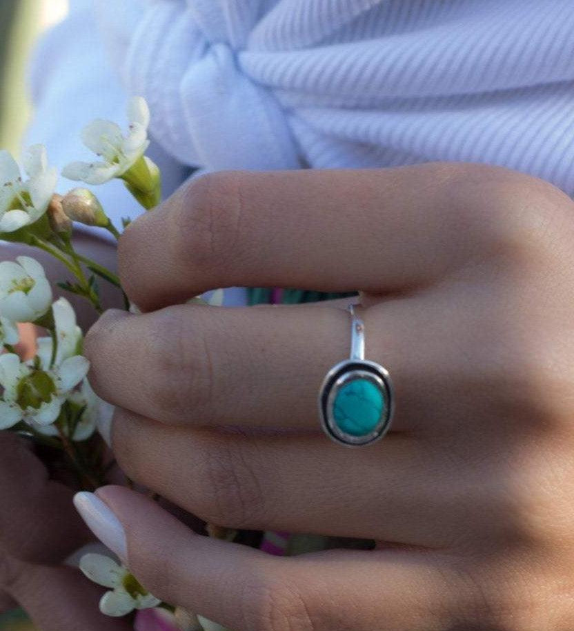 Howlite dyed Turquoise  Ring ~ Sterling Silver 925 ~ Handmade Everyday ~ Solitaire ~ Hippie ~ Bohemian ~December Birthstone  ~ MR180