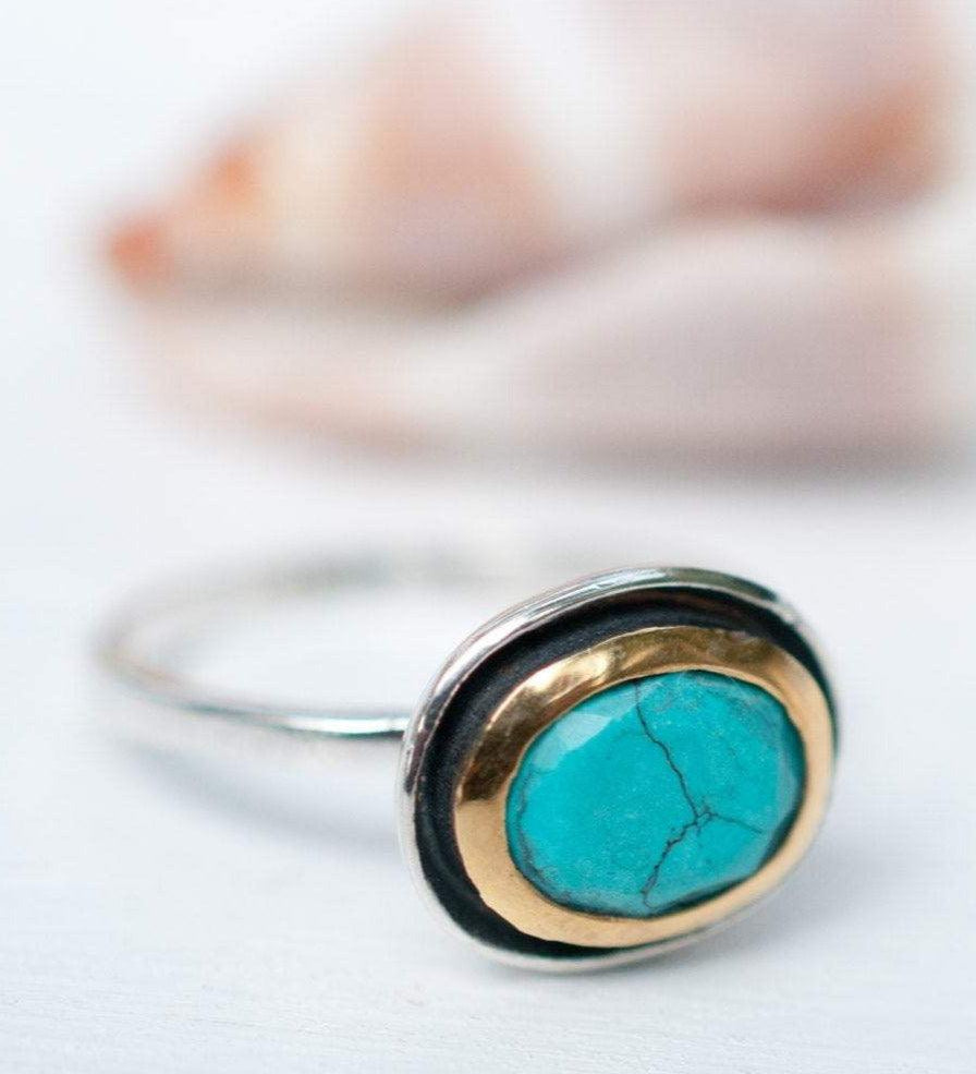 Howlite dyed Turquoise Ring ~ Sterling Silver 925 ~ MR041 - Maresia Jewelry