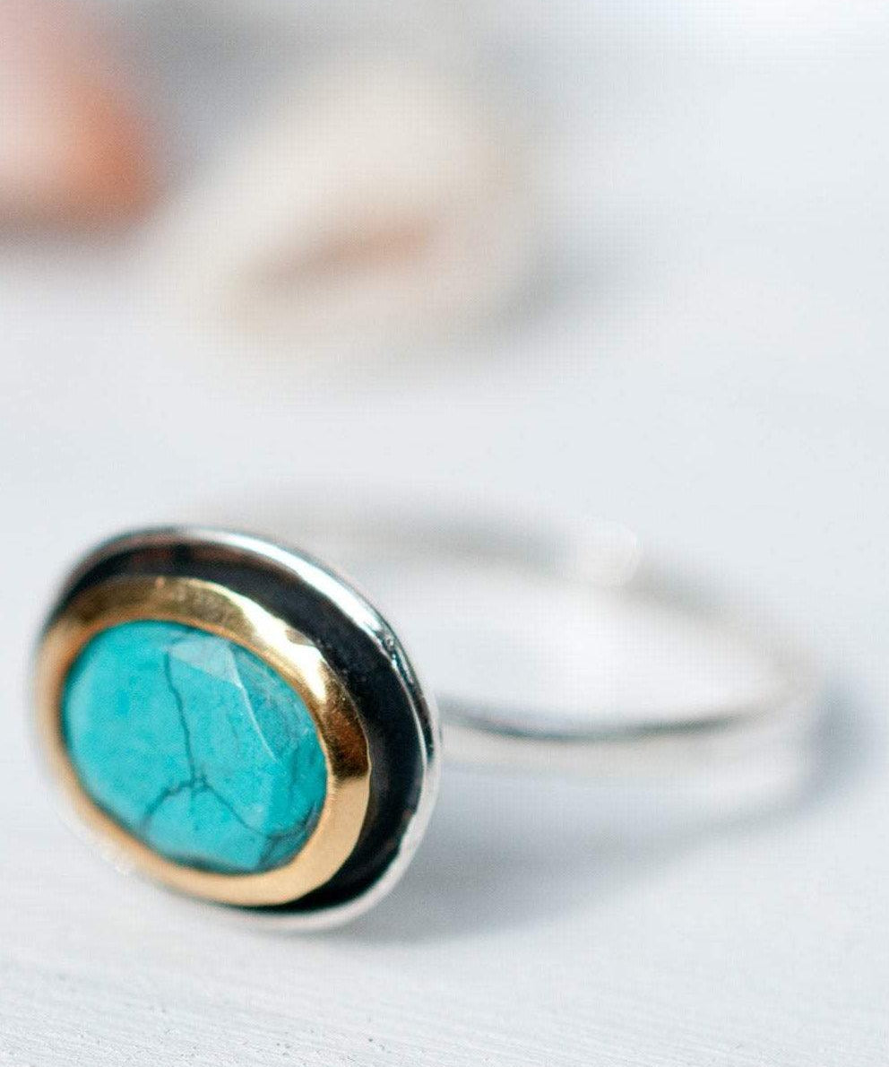 Howlite dyed Turquoise Ring ~ Sterling Silver 925 ~ MR041 - Maresia Jewelry