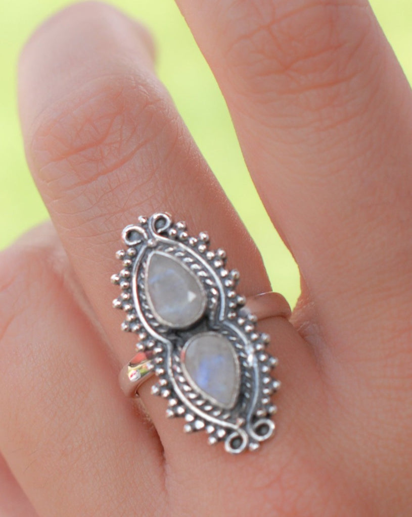Rainbow Moonstone Ring ~ Sterling Silver 925 ~MR136 - Maresia Jewelry