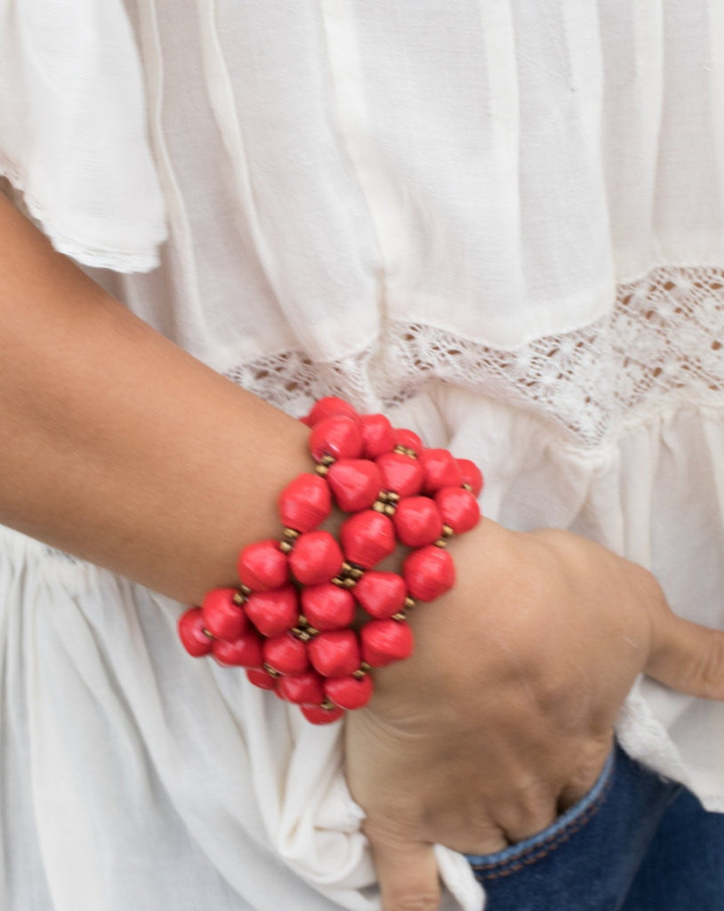 Red Paper Beads Elastic Bracelet ~ LB001