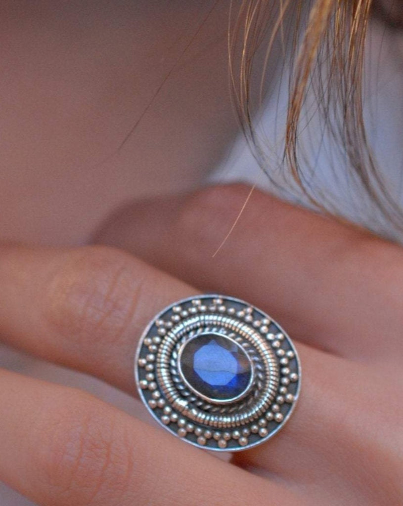 Rainbow Labradorite Ring ~ Sterling Silver 925~ MR107 - Maresia Jewelry