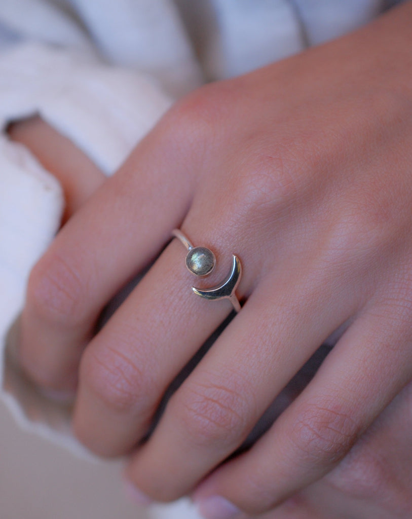 Labradorite Ring ~ Sterling Silver 925 ~MR130 - Maresia Jewelry
