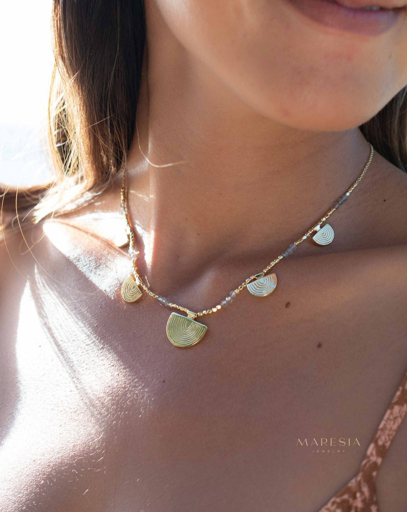 Labradorite Necklace ~ Gold Plated 18k ~Choker ~ Jewelry ~ Gift For Her ~ Minimalist~ Handmade~ Thin Chain~ Delicate ~Layered ~ MN139