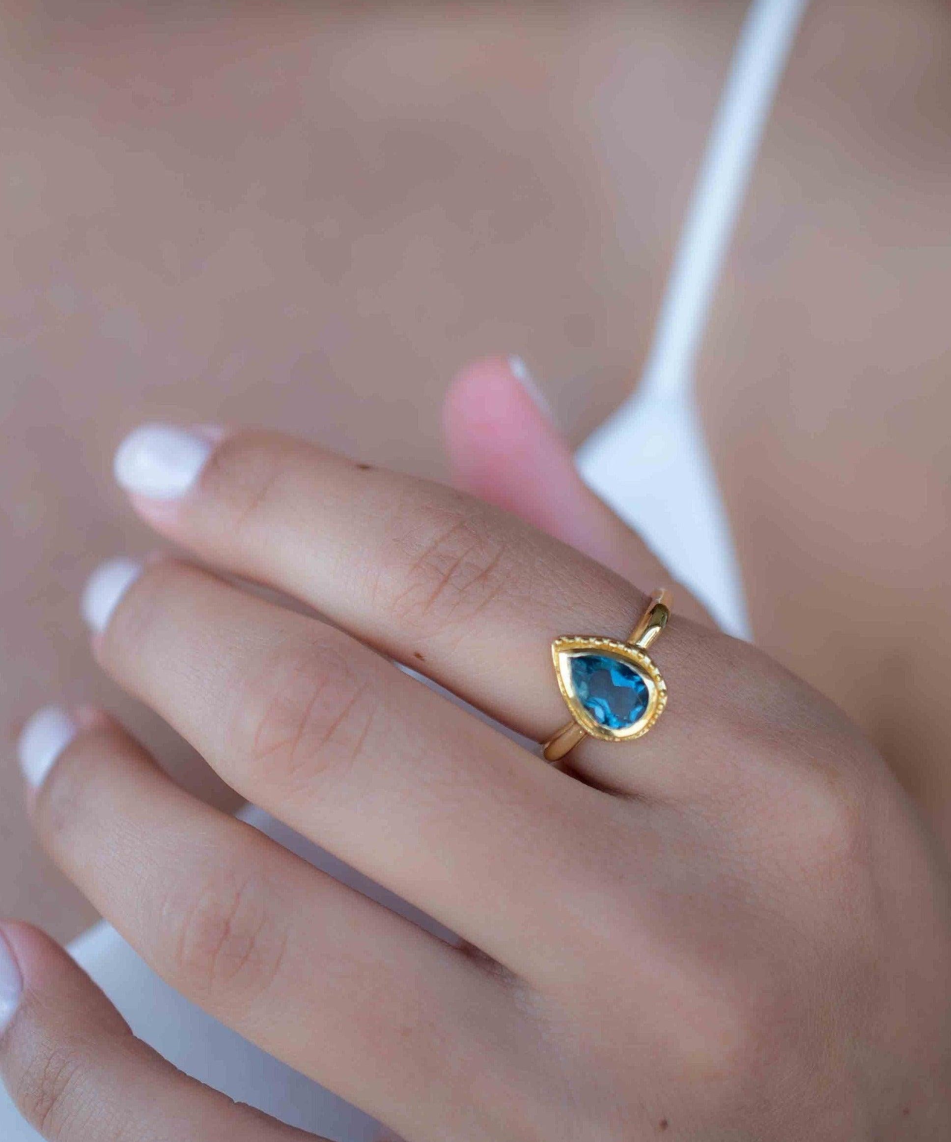 Iolite Hydro Ring ~ Tear Drop Stone ~ 18k Gold Plated ~ Jewelry ~ Handmade ~ Boho ~ Stackable Ring ~ MR313