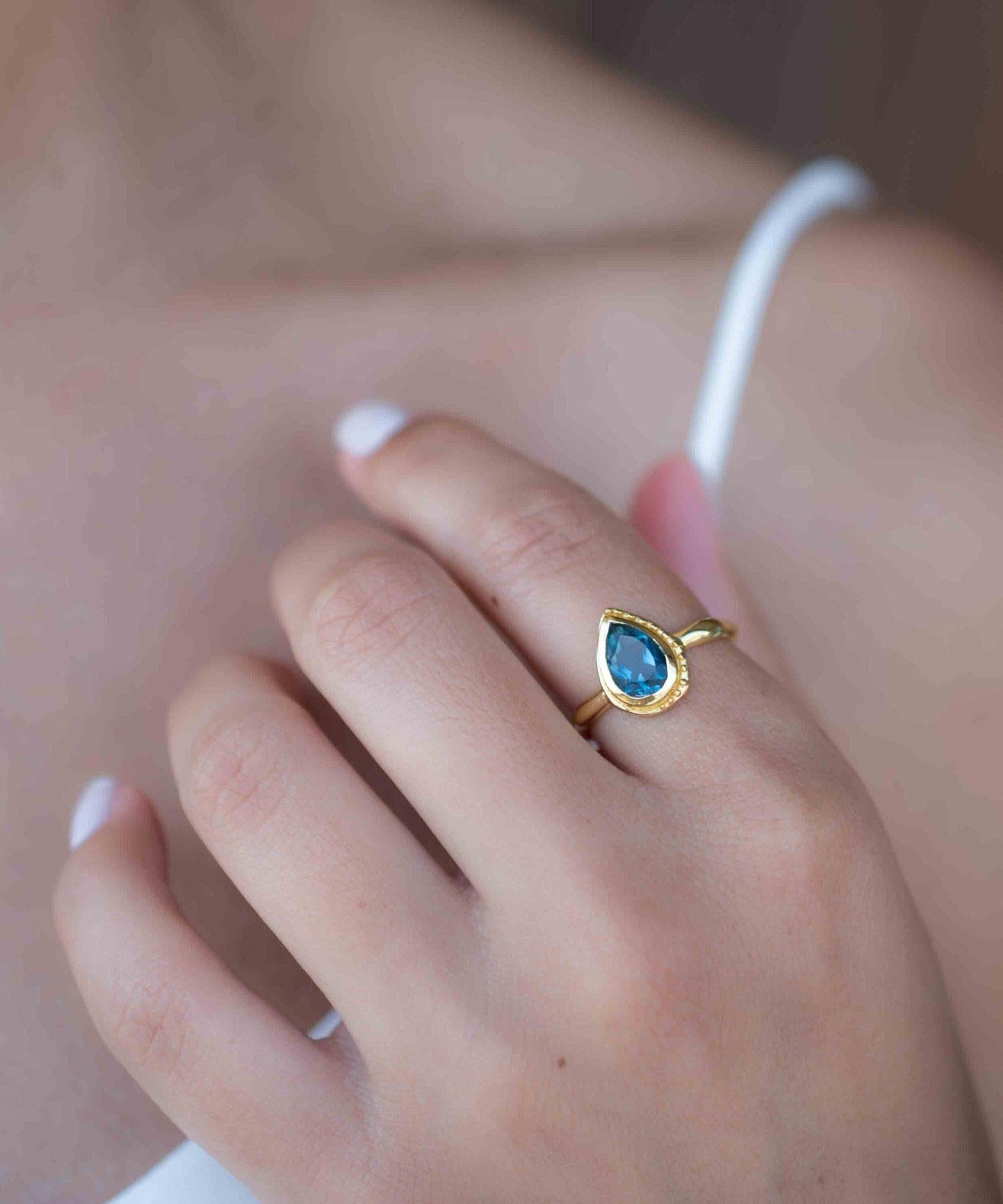 Iolite Hydro Ring ~ Tear Drop Stone ~ 18k Gold Plated ~ Jewelry ~ Handmade ~ Boho ~ Stackable Ring ~ MR313