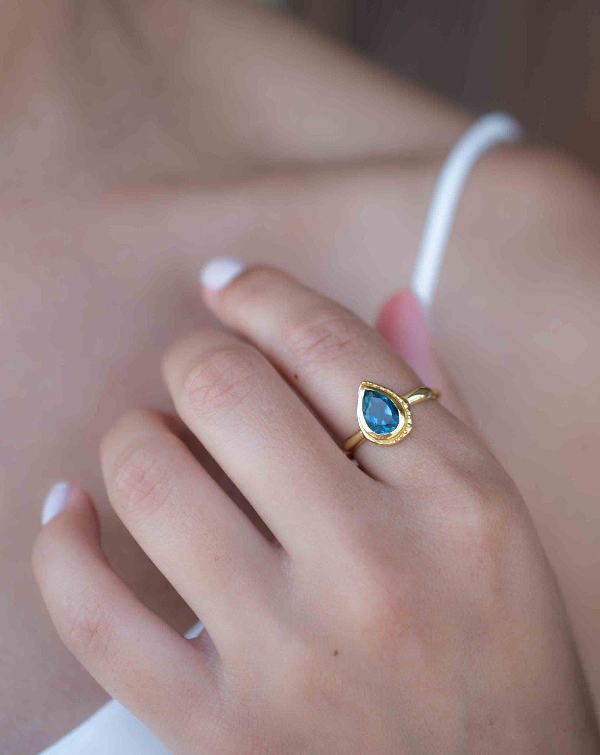Iolite Hydro Ring ~ Tear Drop Stone ~ 18k Gold Plated ~ Jewelry ~ Handmade ~ Boho ~ Stackable Ring ~ MR313