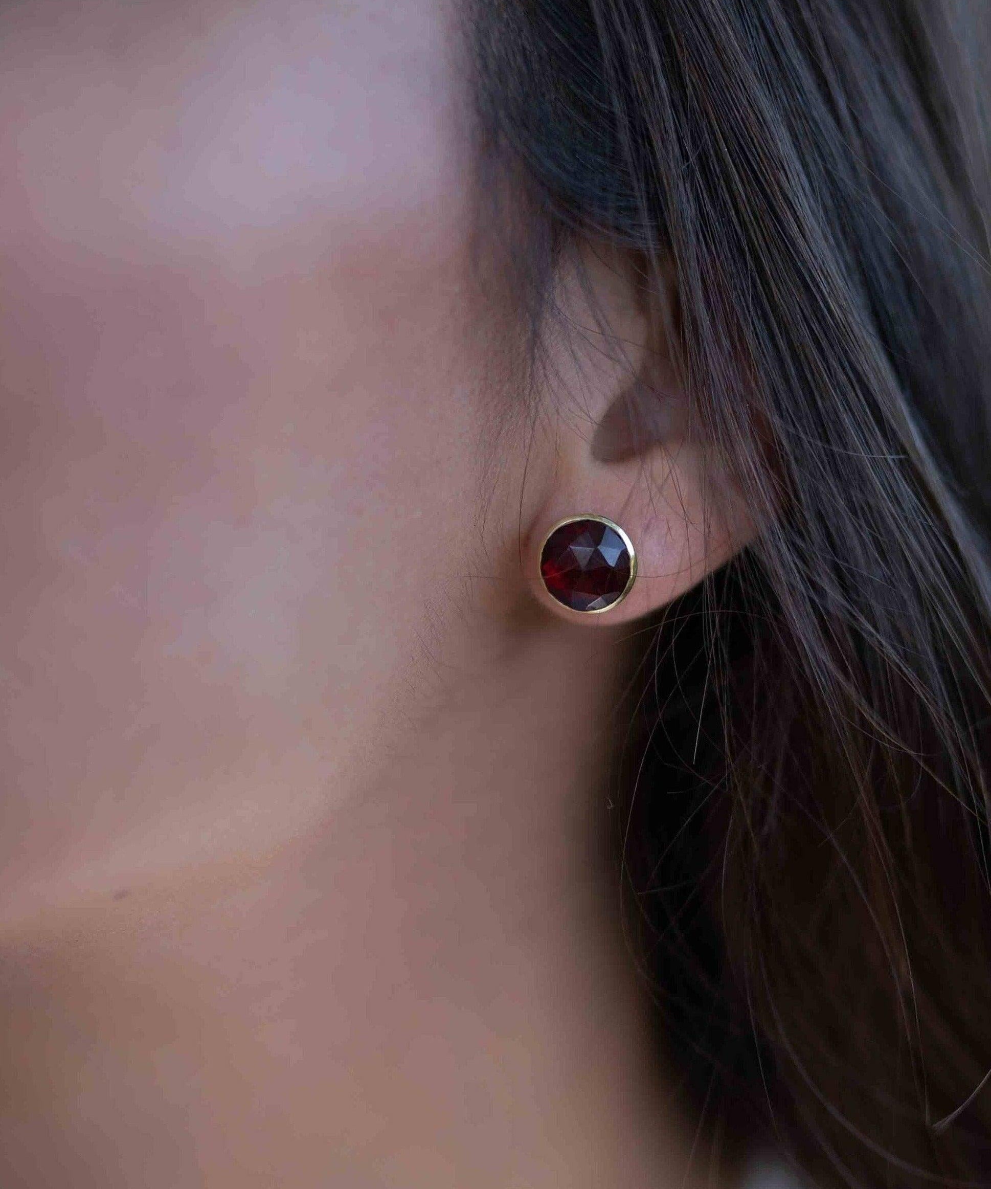 Garnet hydro Earrings ~ Stud ~ Jewelry ~ 18k Gold Plated ~ Natural ~ Minimalist Everyday ~ Gift for Her ~ Boho ~ Hippie ~ ME0