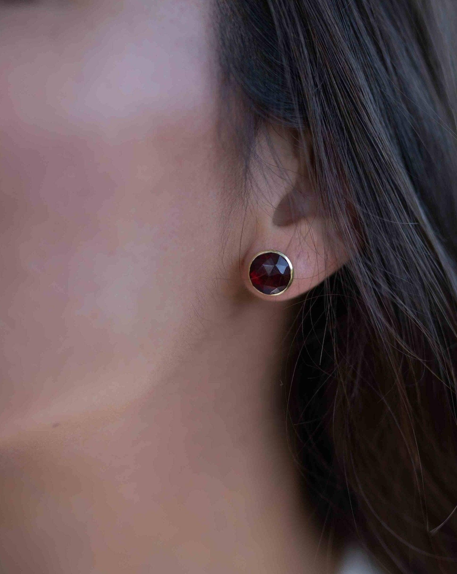 Garnet hydro Earrings ~ Stud ~ Jewelry ~ 18k Gold Plated ~ Natural ~ Minimalist Everyday ~ Gift for Her ~ Boho ~ Hippie ~ ME0