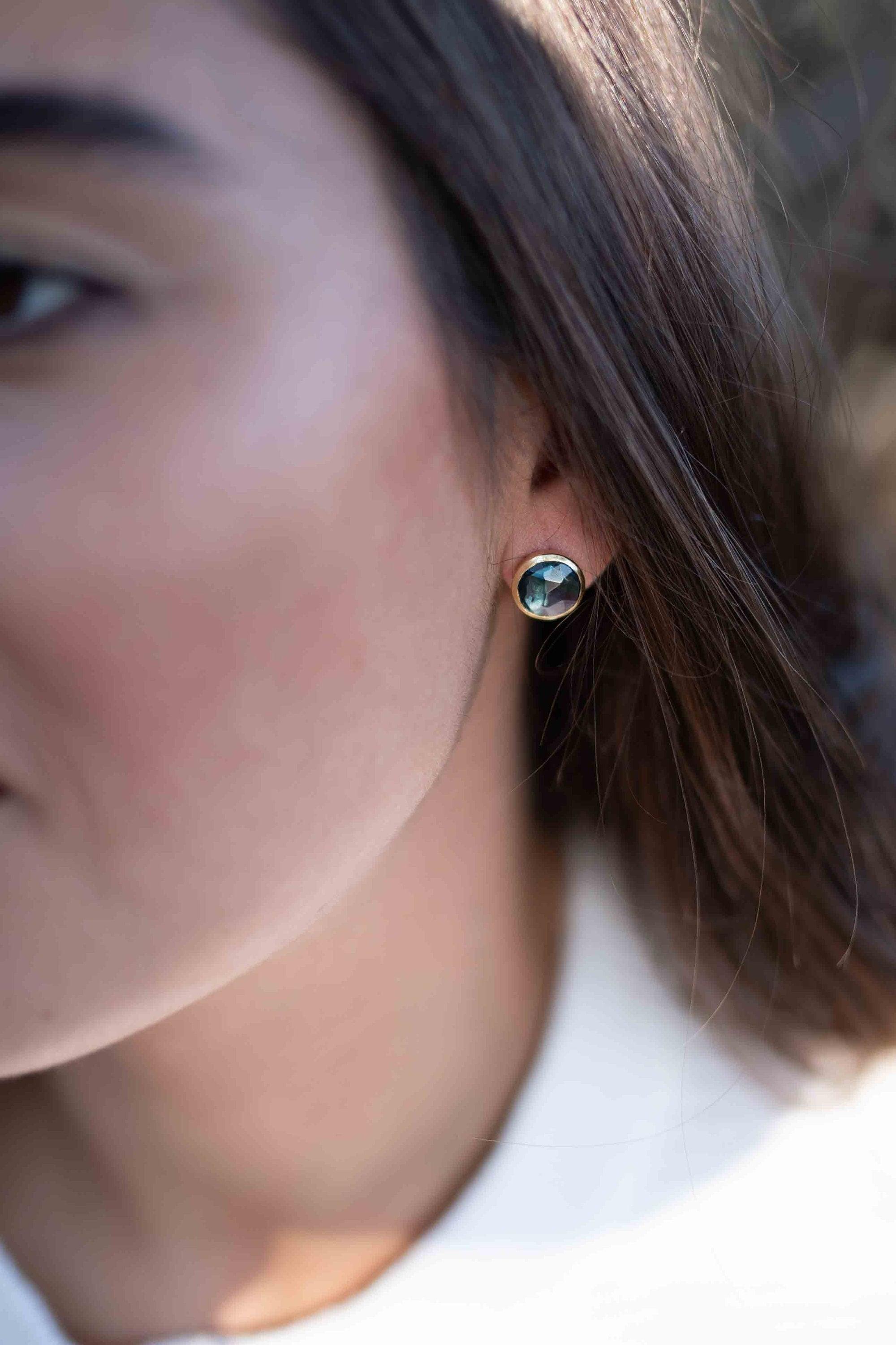 Iolite hydro Earrings ~ Stud ~ Jewelry ~ 18k Gold Plated ~ Natural ~ Minimalist Everyday ~ Gift for Her ~ Boho ~ Hippie ~ ME0