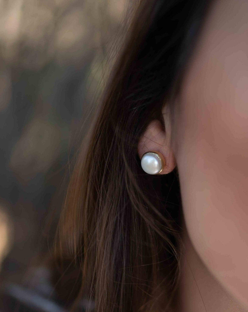 Pearl Earrings ~ Stud ~ Jewelry ~ 18k Gold Plated ~ Natural ~ Minimalist Everyday ~ Gift for Her ~ Boho ~ Hippie ~ ME0