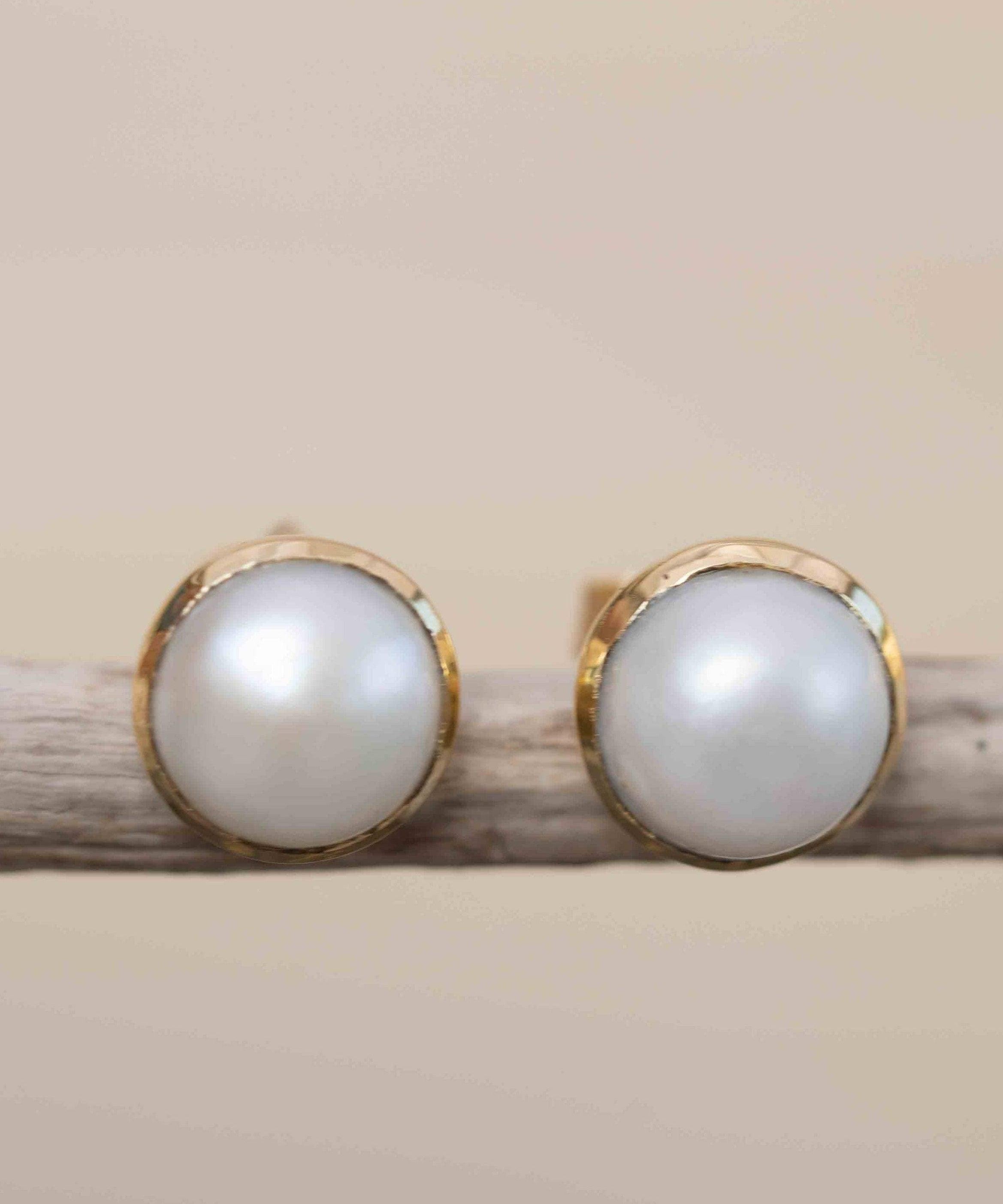 Pearl Earrings ~ Stud ~ Jewelry ~ 18k Gold Plated ~ Natural ~ Minimalist Everyday ~ Gift for Her ~ Boho ~ Hippie ~ ME0