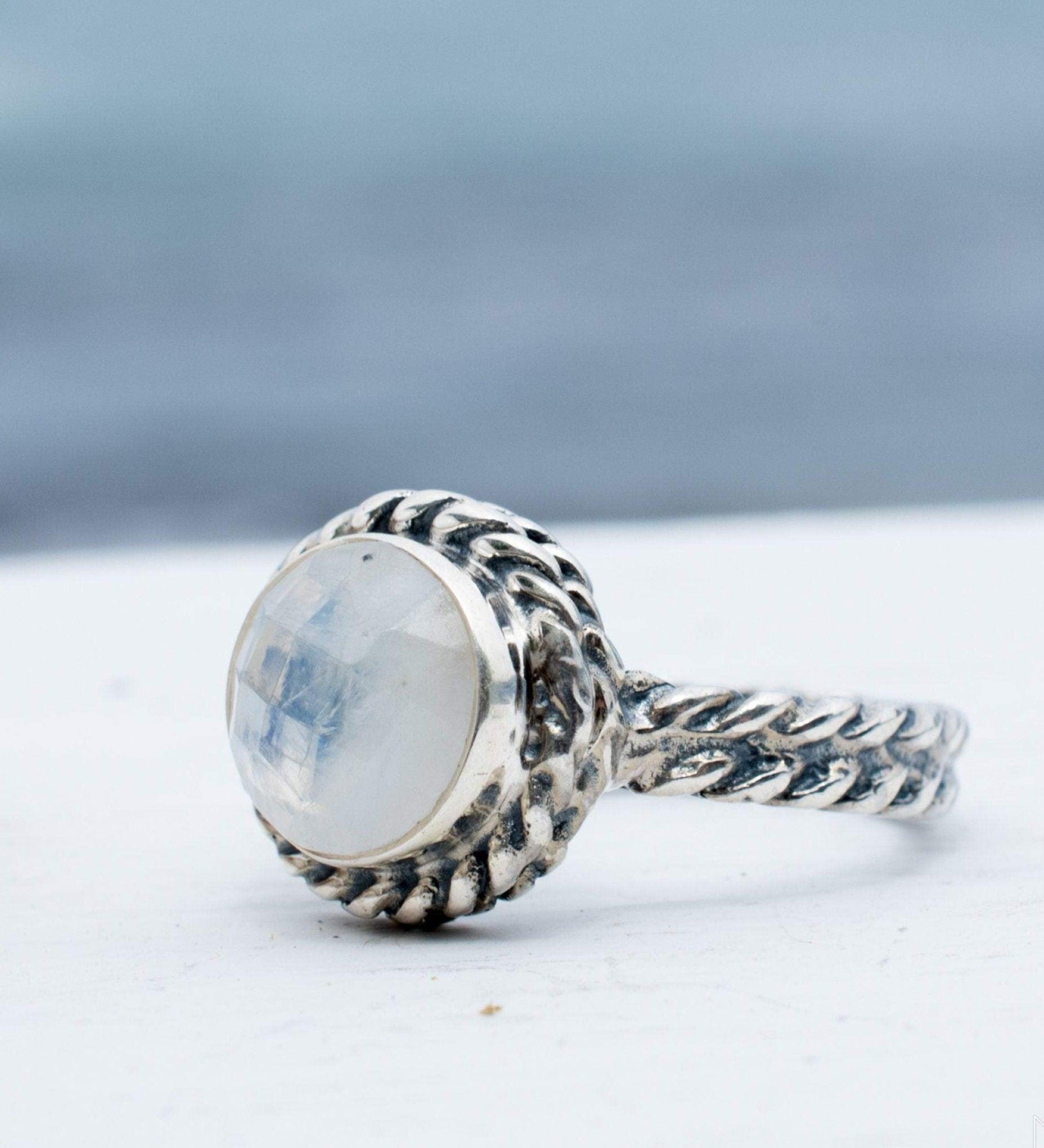 Jericoacoara Moonstone ~ Sterling Silver 925 ~ MR191 - Maresia Jewelry