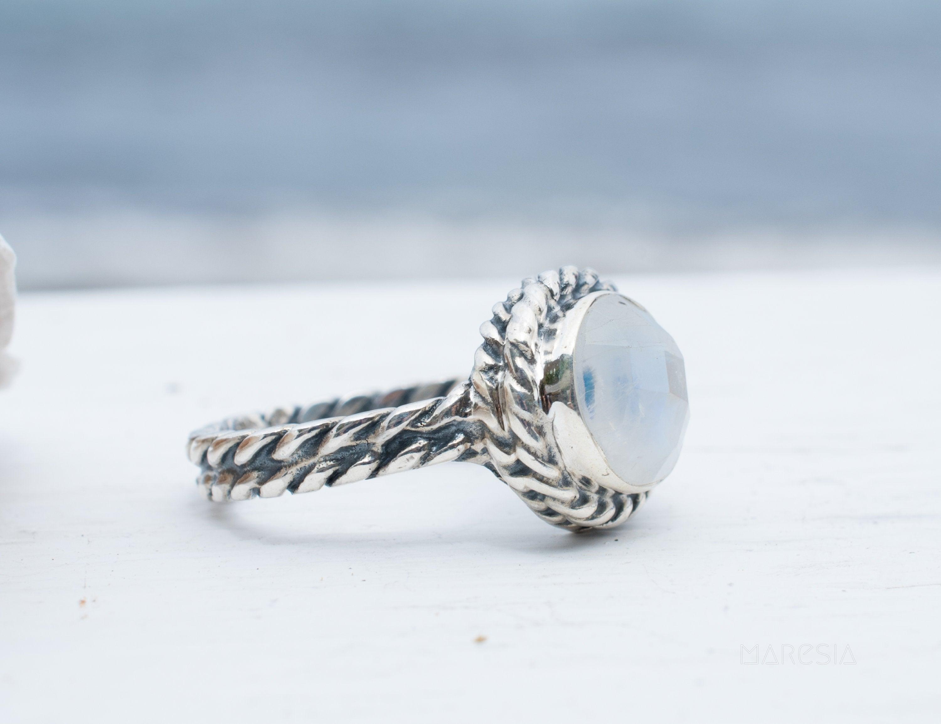 Jericoacoara Moonstone ~ Sterling Silver 925 ~ MR191 - Maresia Jewelry