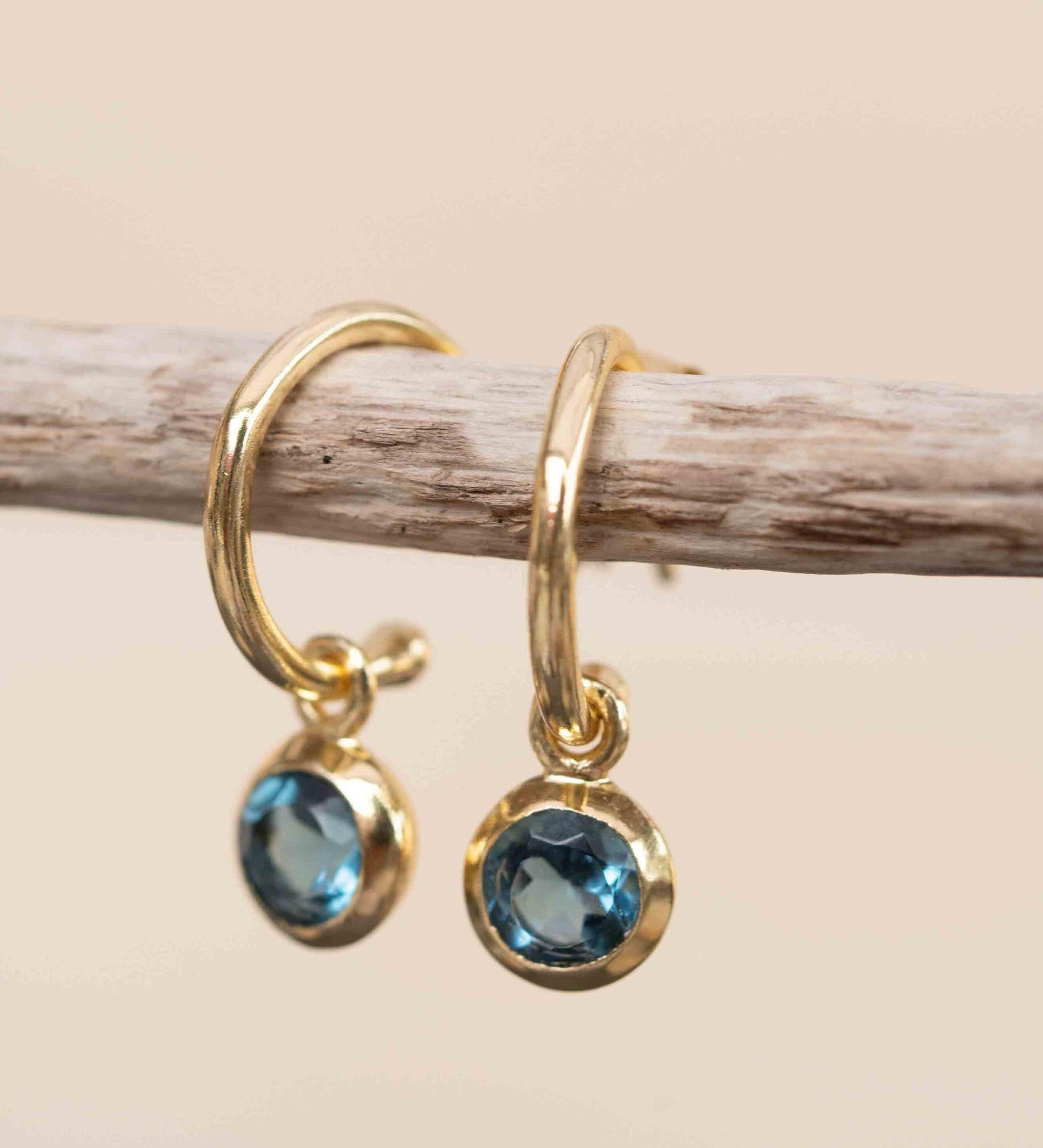 Iolite hydro Earrings ~ Stud ~ Jewelry ~ 18k Gold Plated ~ Natural ~ Minimalist Everyday ~ Gift for Her ~ Boho ~ Hippie ~ ME202