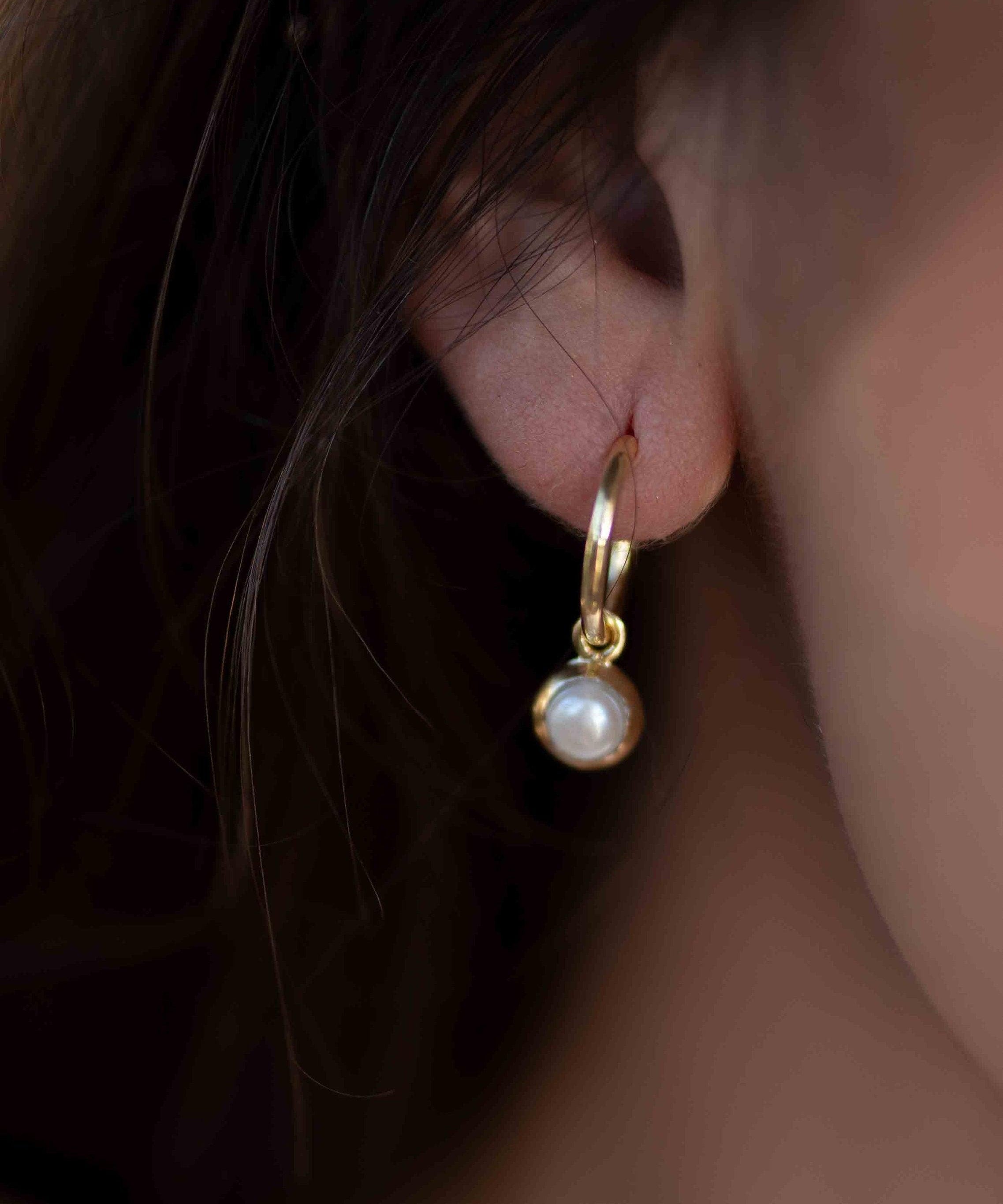 Pearl Earrings ~ Stud ~ Jewelry ~ 18k Gold Plated ~ Natural ~ Minimalist Everyday ~ Gift for Her ~ Boho ~ Hippie ~ ME204