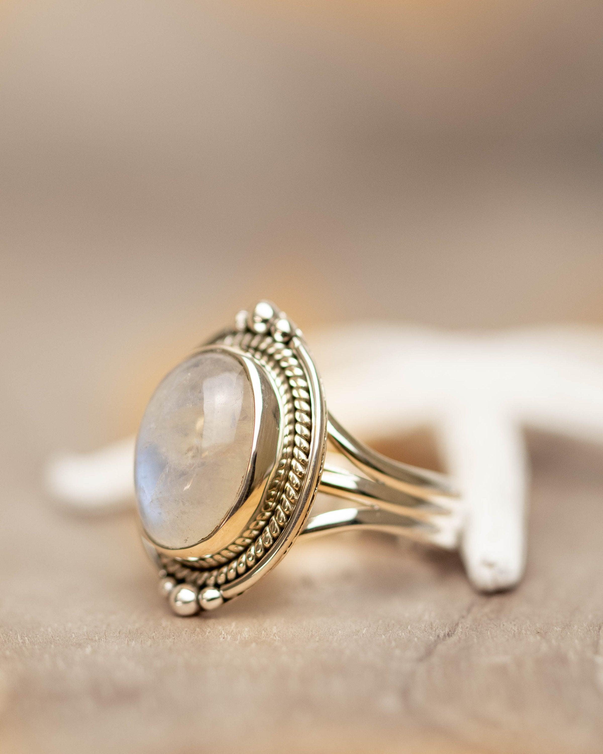 Moonstone ~ Sterling Silver 925 ~ Handmade ~ Gemstone ~ Statement ~ Everyday ~  Oval stone ~ Hippie ~Bohemian~June Birthstone MR263