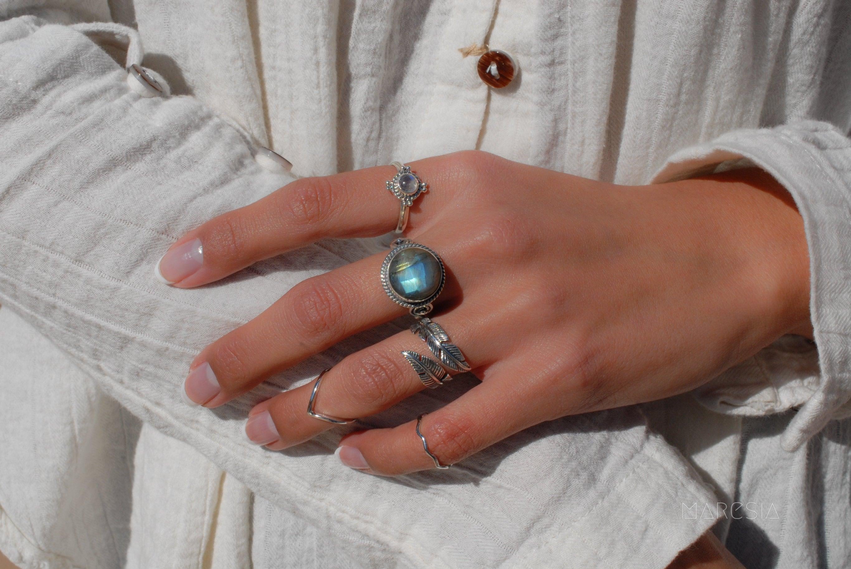 Moonstone Ring~ Sterling Silver 925  ~ MR011 - Maresia Jewelry