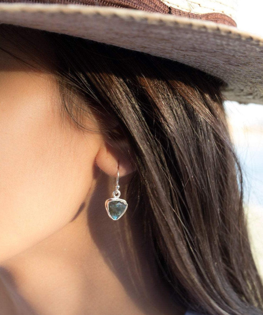 Labradorite Earrings ~ Sterling Silver 925 ~ME005 - Maresia Jewelry