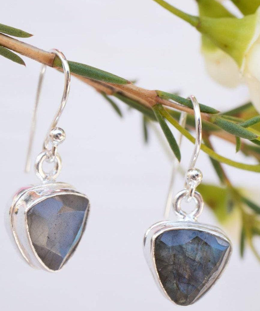 Labradorite Earrings ~ Sterling Silver 925 ~ME005 - Maresia Jewelry
